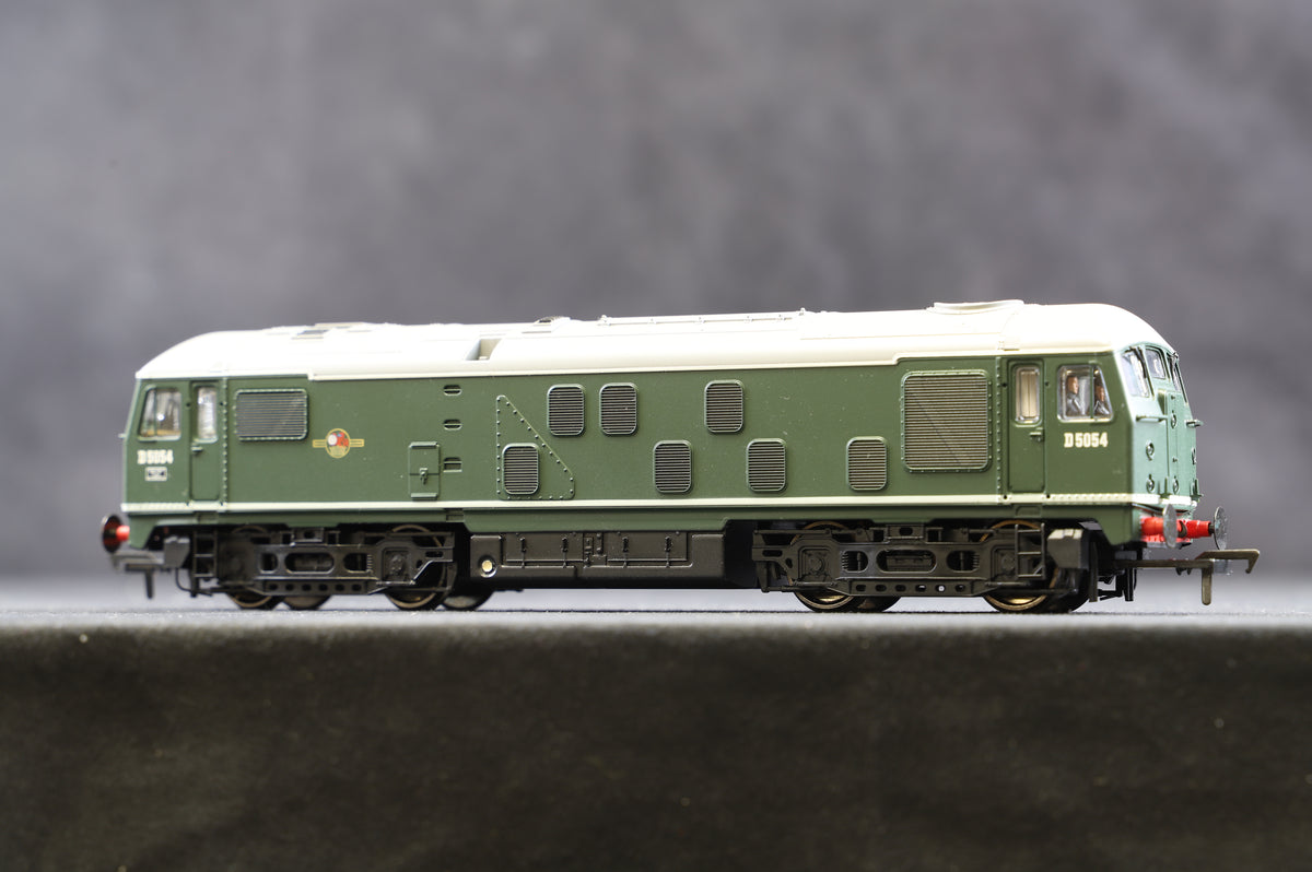 Bachmann OO 32-426 Class 24 Diesel Plain BR Green