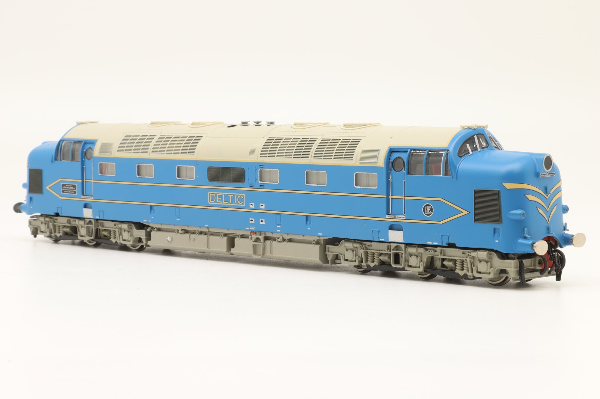 Bachmann OO 32-522NRM Deltic Prototype DP1 Mainline Livery, Excl. NRM, DCC Sound