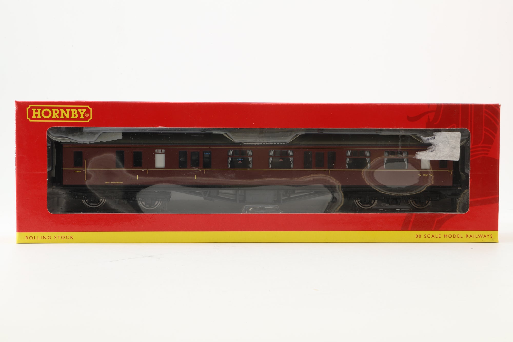 Hornby OO Rake of 5 Hawksworth/Collett Coaches in BR(W) Maroon