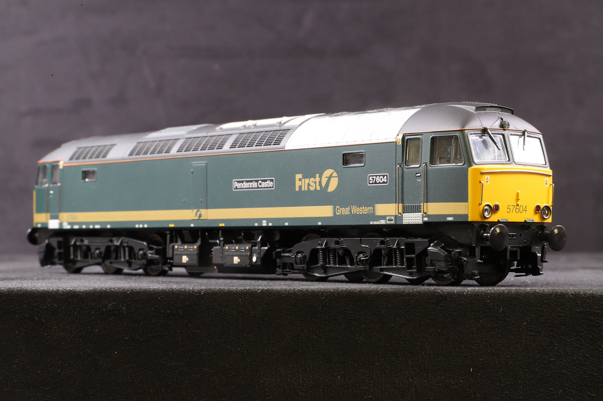 Heljan OO 5704 Class 57 57604 &#39;Pendennis Castle&#39; in First Great Western Livery