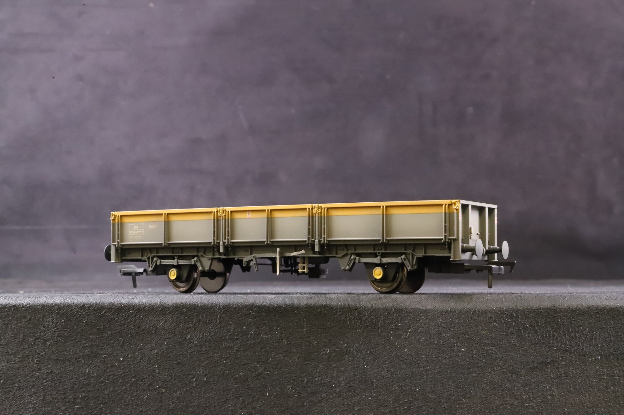 Bachmann OO Rake of 3 Bogie Hopper Wagons, Inc. 37-328 & 328B