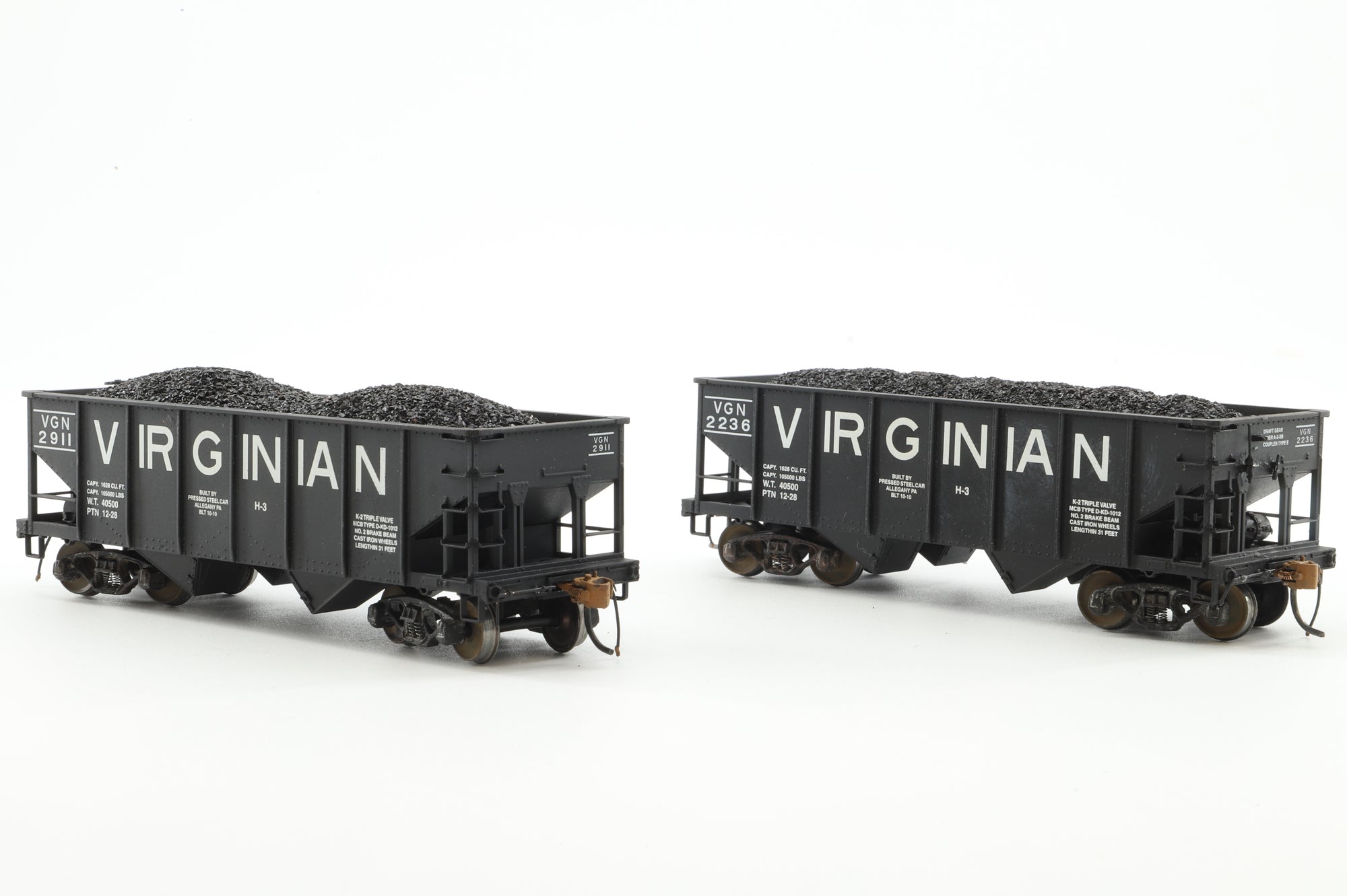 Bowser HO Brass Rake of 4 Coal hoppers w/ coal load, Weathered