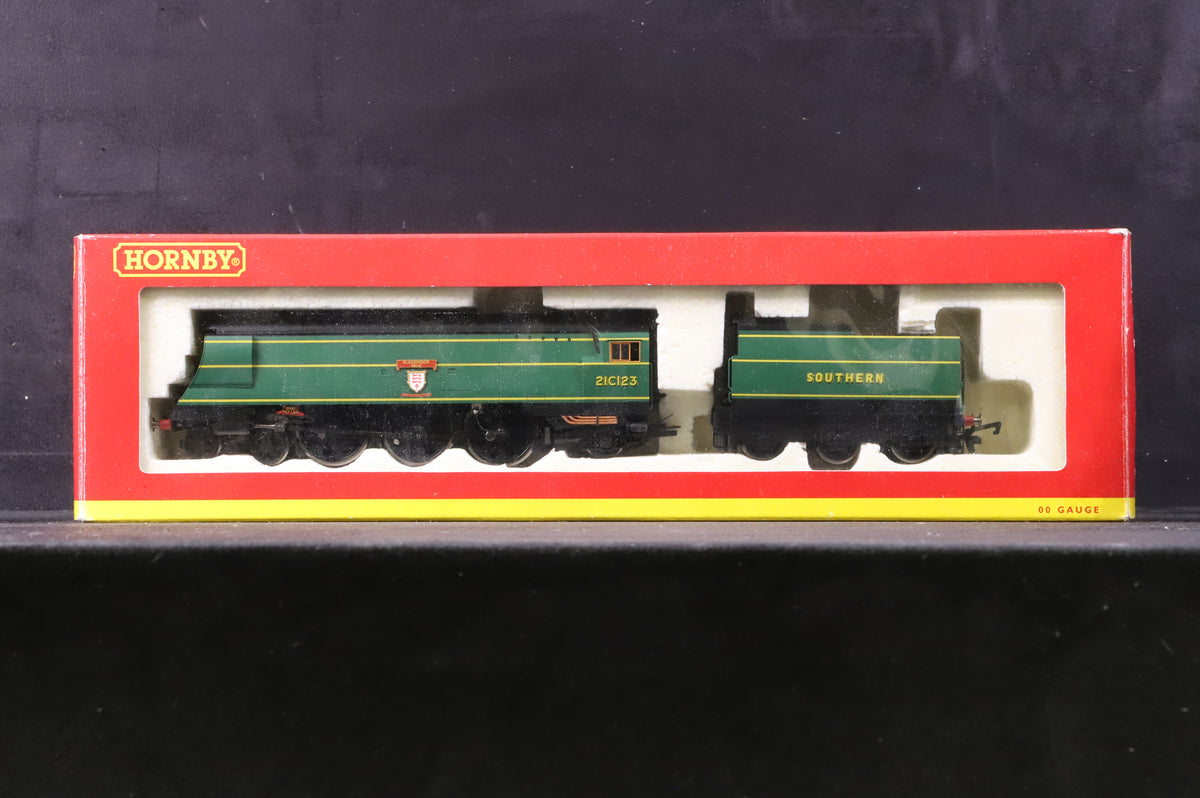 Hornby OO R2219 West Country Class &#39;21C123&#39; Blackmoor Vale&#39; Southern Green