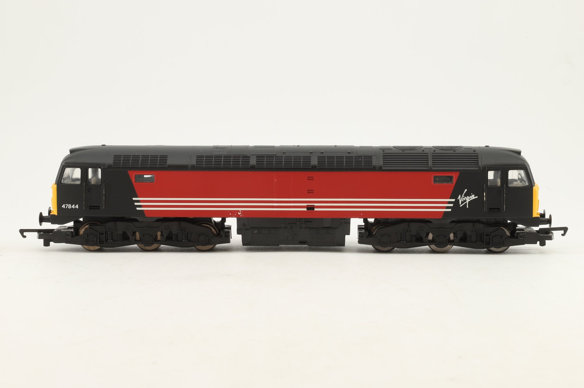 Hornby OO R2677 Virgin Railways Class 47