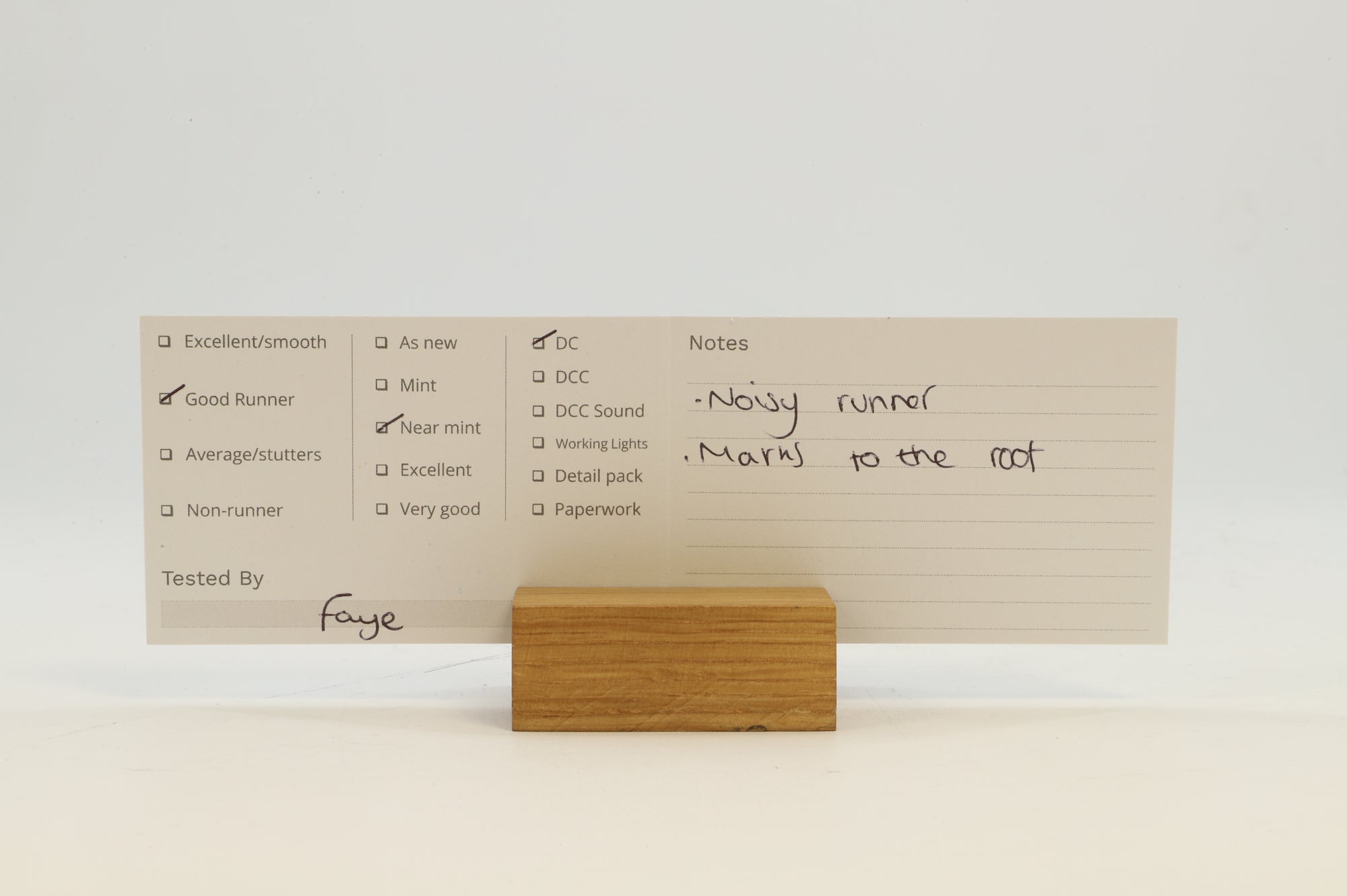 Hornby OO R2524A GWR Railcar 'No26'