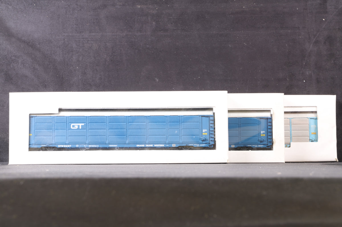 HO Rake of 3 American Box Cars