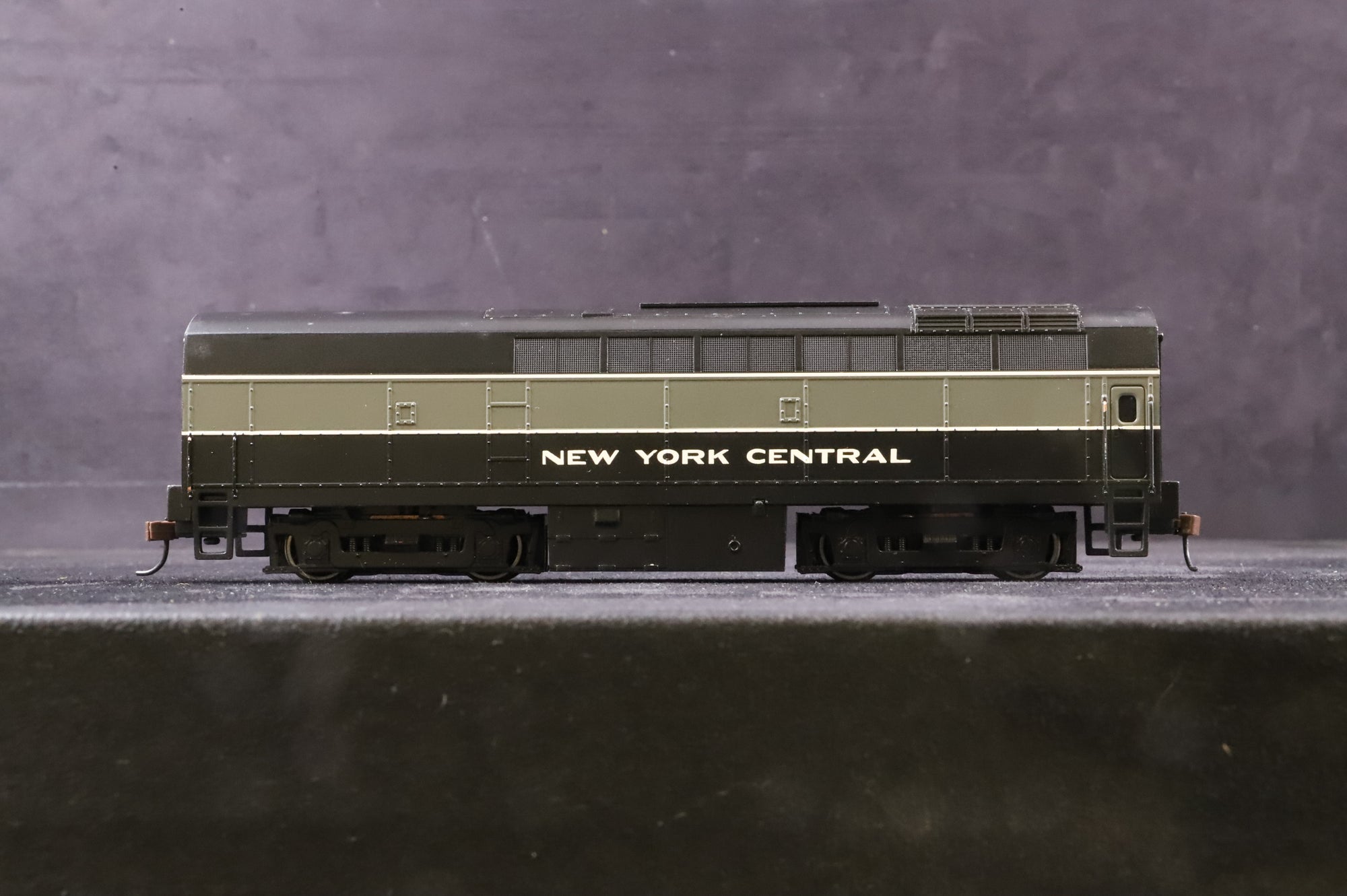 Bachmann HO 61903 Baldwin RF-16 Shark Diesel B Unit DCC Fitted