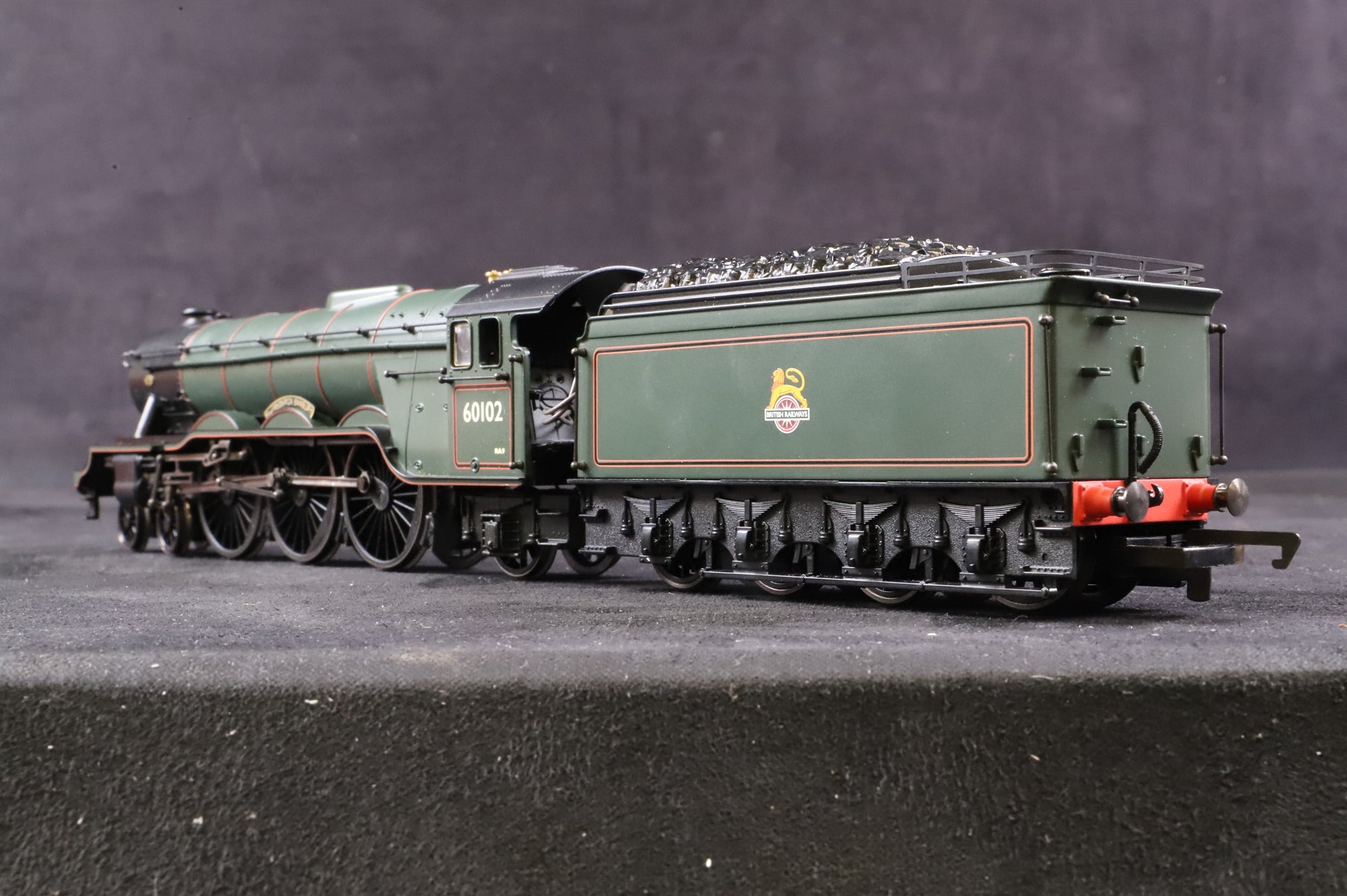 Hornby OO TMC43 BR A3 Class (Ex-LNER) 4-6-2 '60102' 'Sir Frederick Banbury' Ltd Ed 2/50, DCC Sound