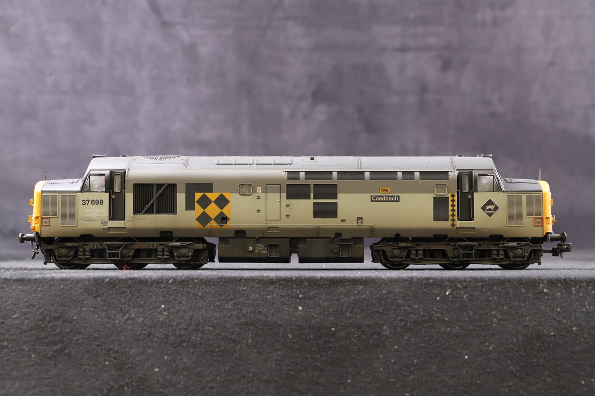 Bachmann OO 32-380DS Class 37/5 Diesel &#39;37698&#39; Railfreight Coal Sector, Renumbered &amp; Weathered