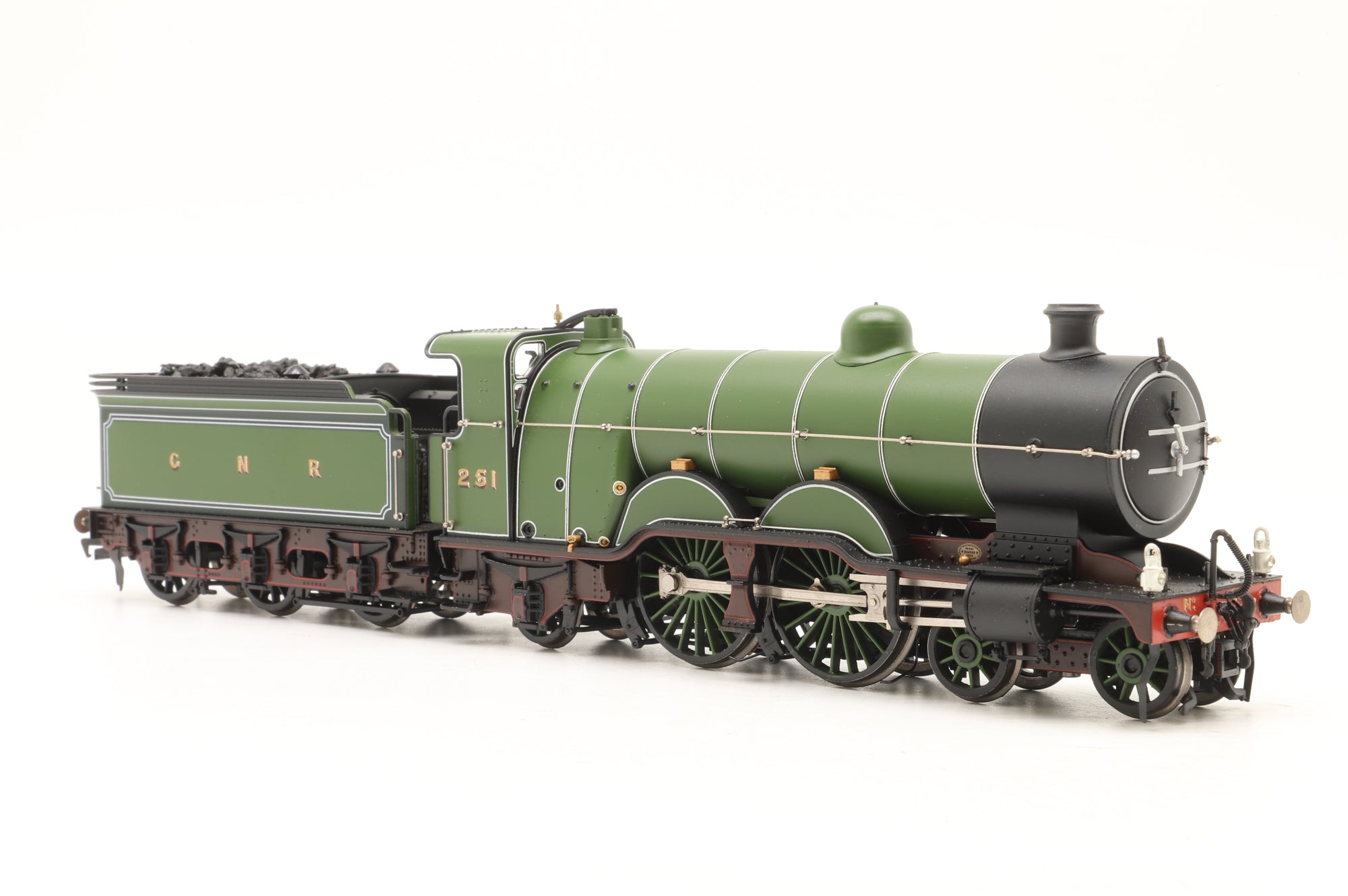 Bachmann OO 31-760NRM GNR Atlantic Class C12 '251' GNR Lined Green Excl. NRM