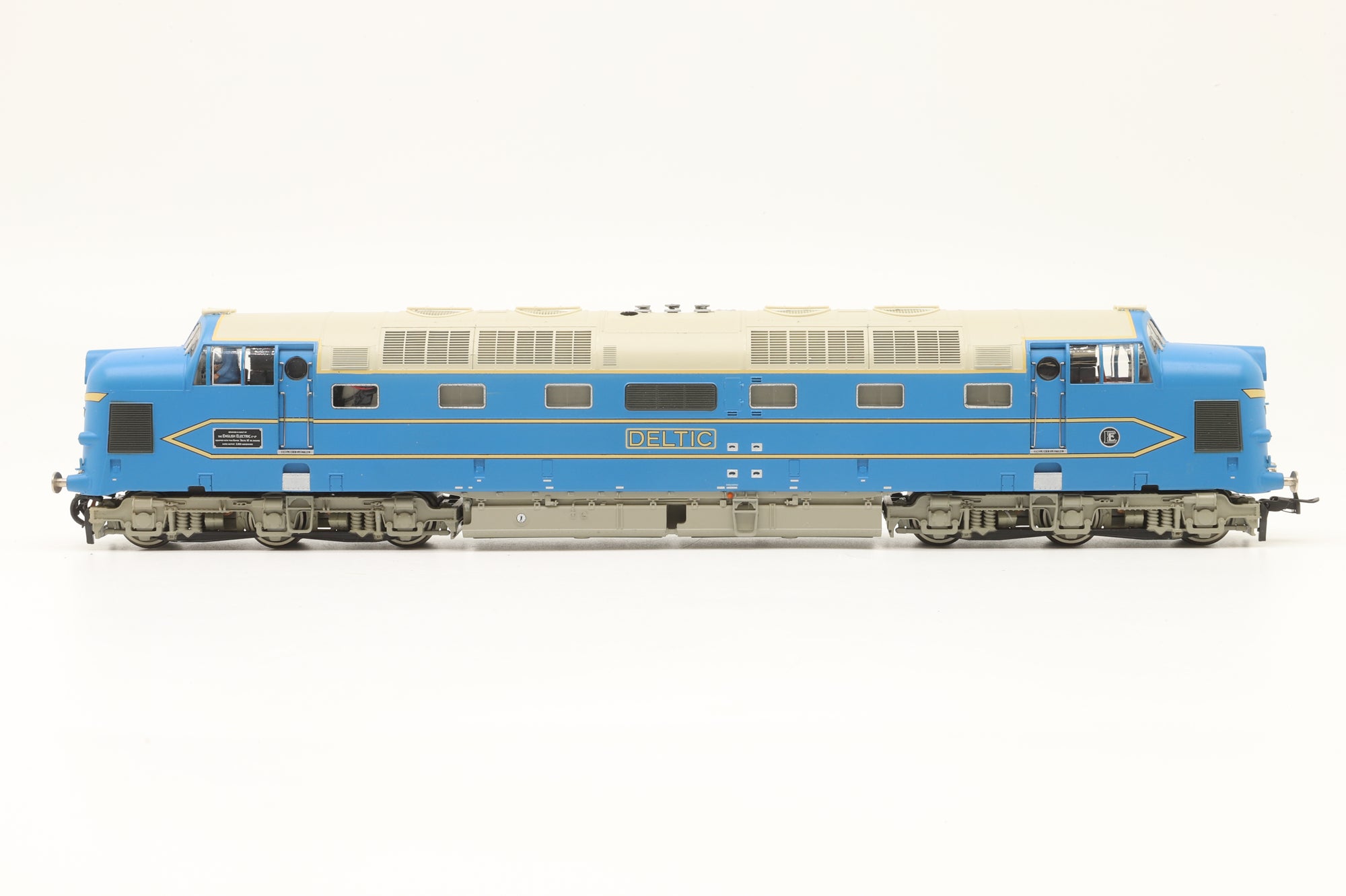 Bachmann OO 32-522NRM Deltic Prototype DP1 Mainline Livery, Excl. NRM, DCC Sound