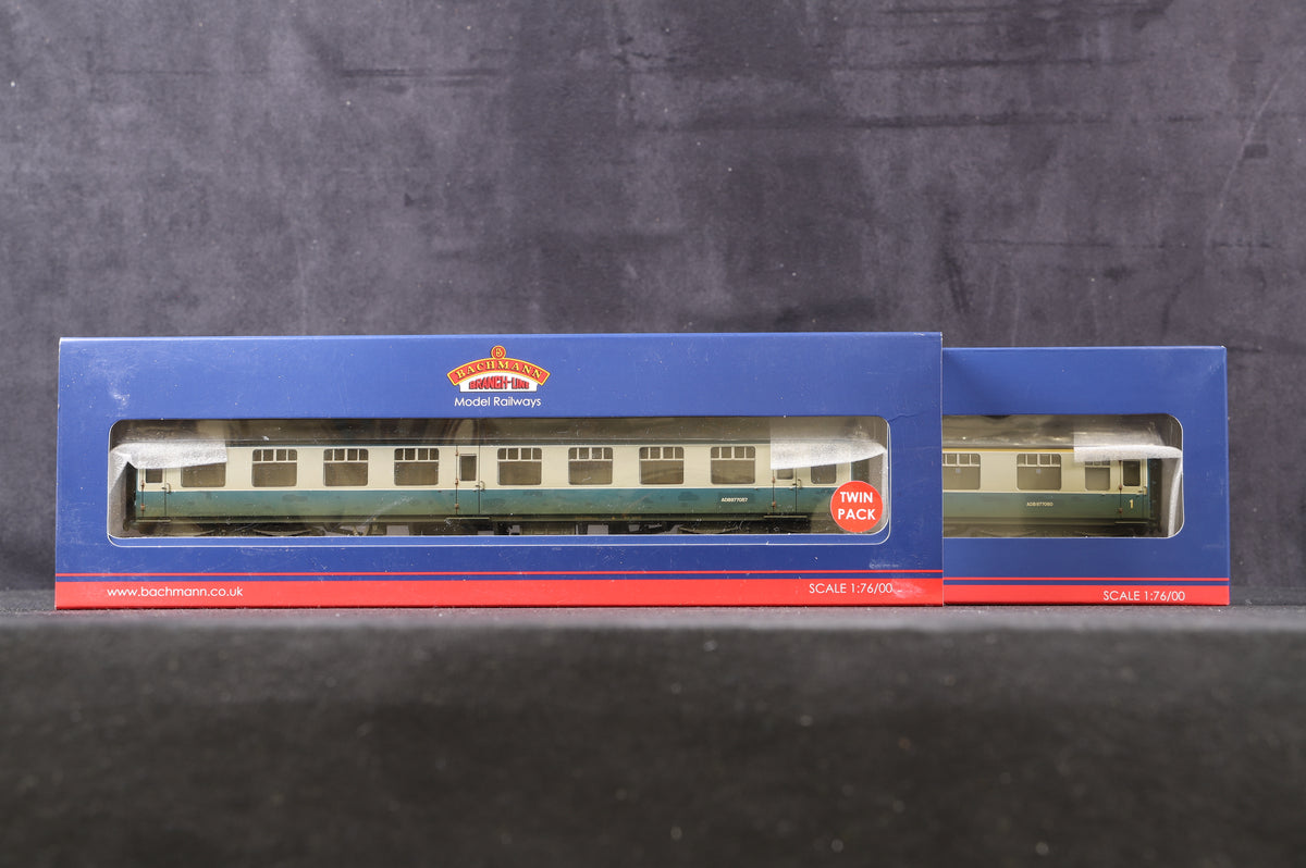 Bachmann OO 39-001 Pair of Mk1 coaches in &#39;Works Test Train&#39; BR blue &amp; grey - weathered