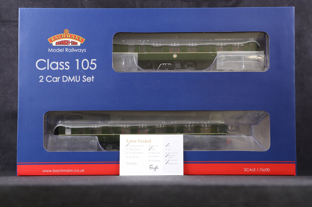 Bachmann OO 31-326B Class 105 2 Car DMU BR Green Speed Whiskers