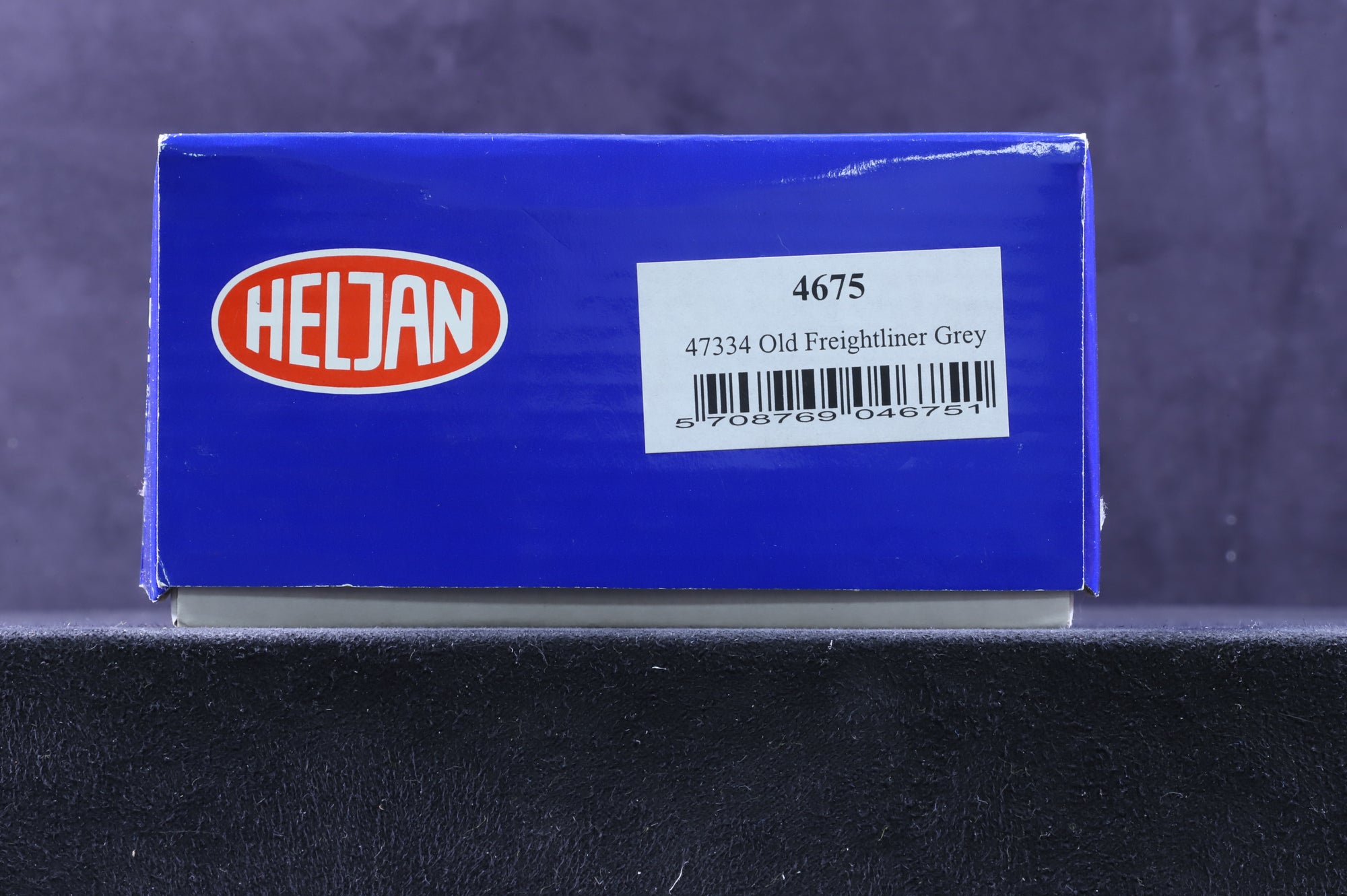 Heljan OO 4675 Class 47 47334 in Early Freightliner Grey