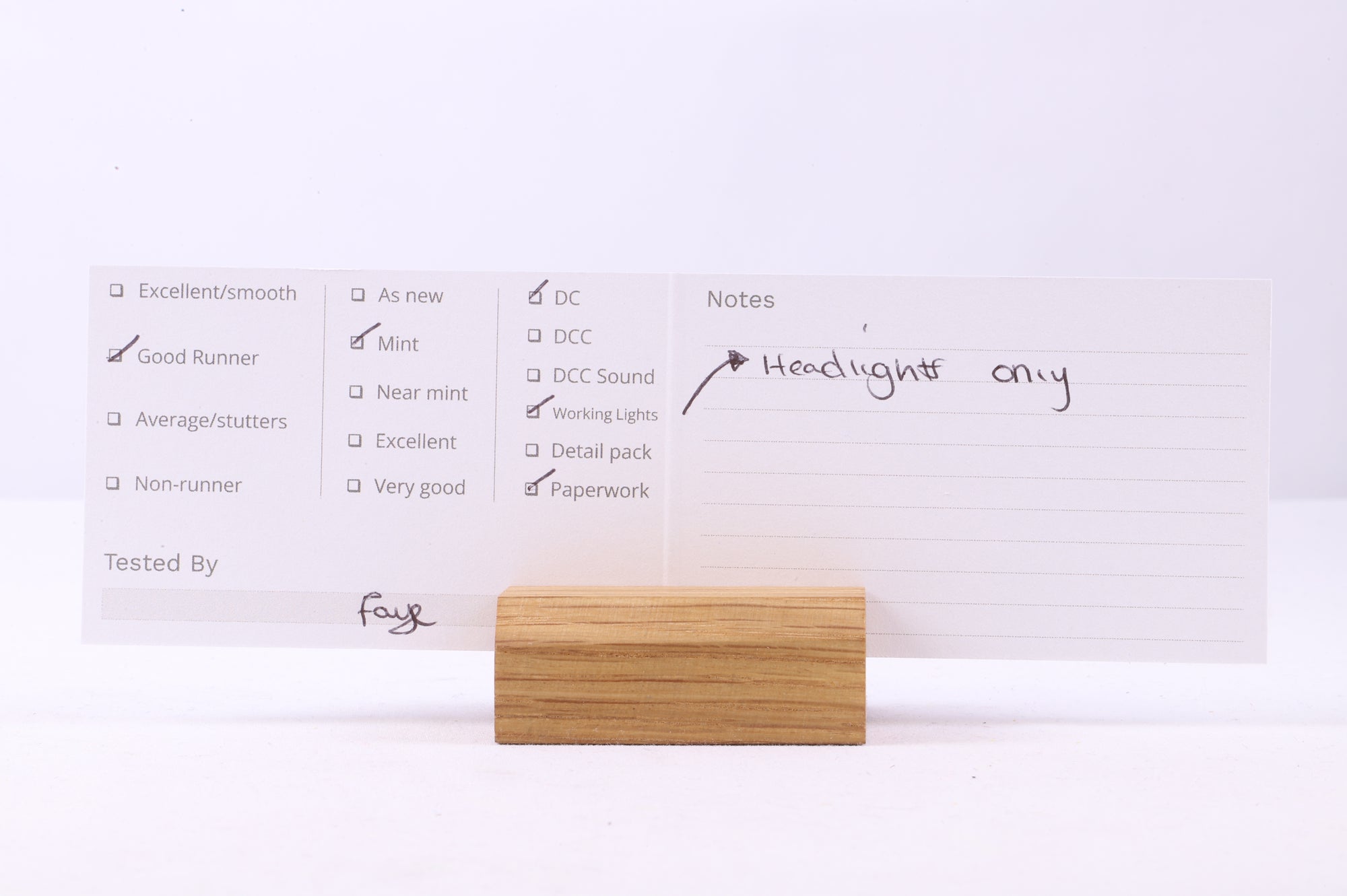 Athearn HO 8009 EMD GP38-2 '751' Diesel Locomotive