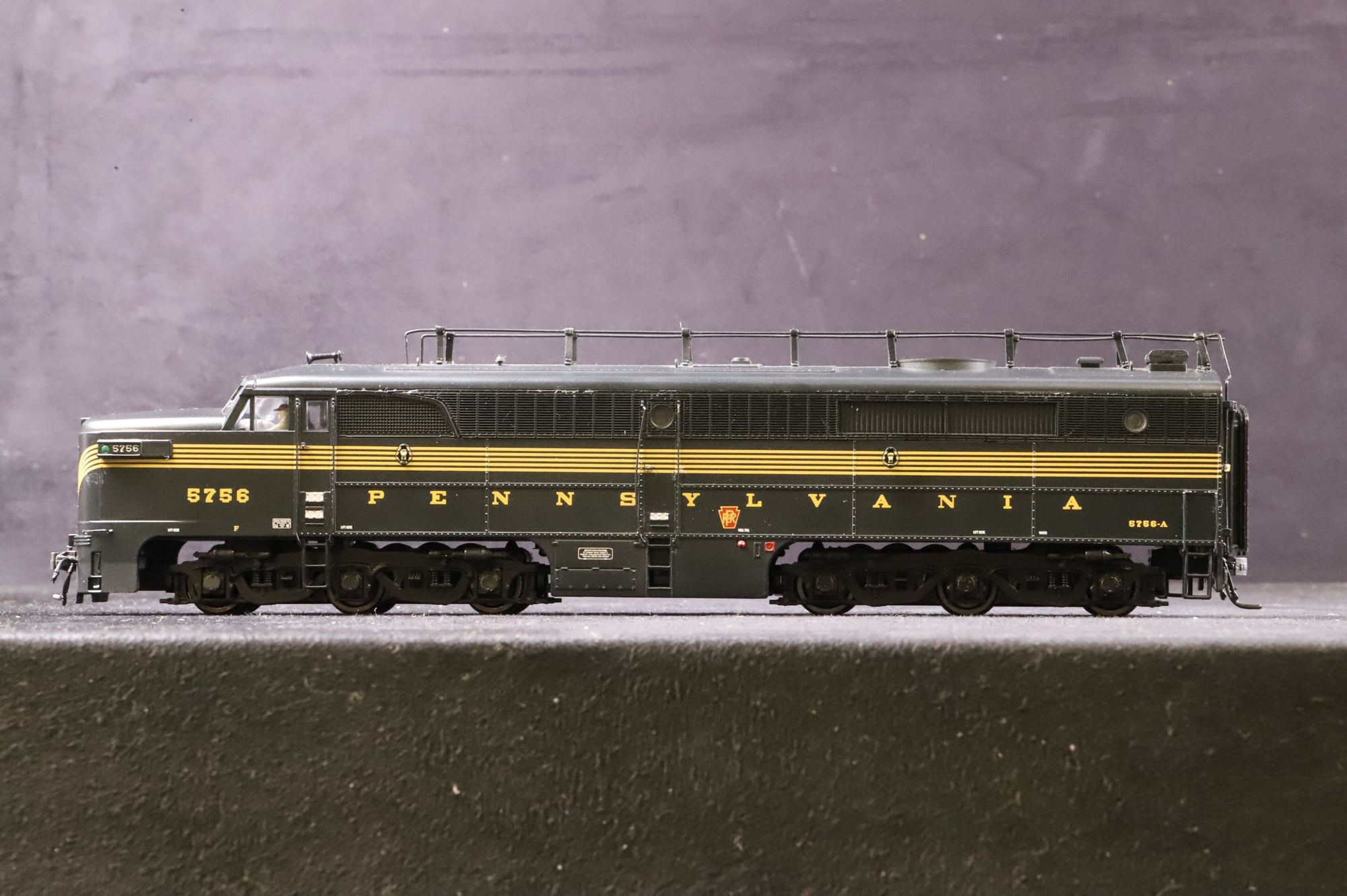 MTH HO 80-2215-0L/0T Alco PA Unit A & B Pennsylvania DCC Fitted