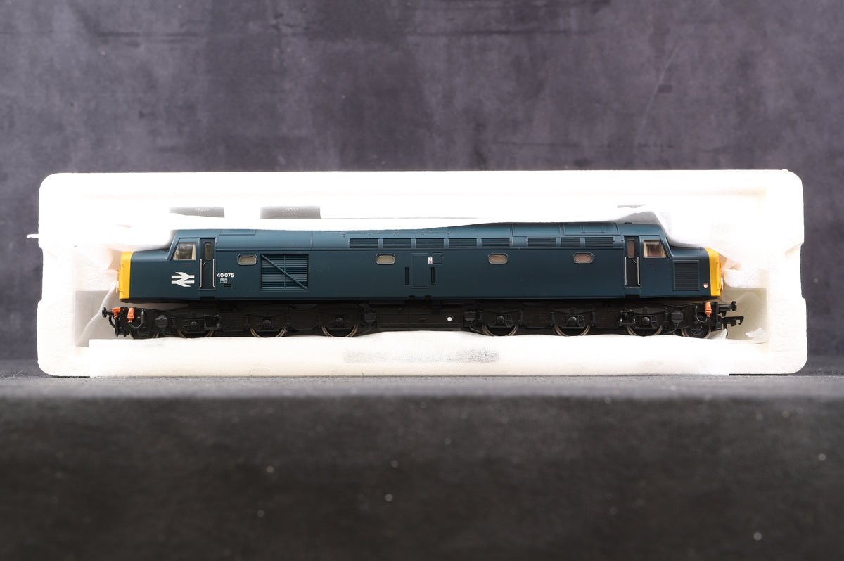 Bachmann OO 32-476 Class 40 &#39;40075&#39; BR Blue Indicator Discs