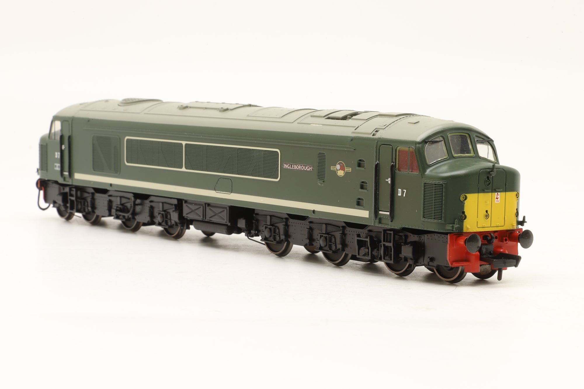 Bachmann OO Class 44 Peak No. D7 'Ingleborough' BR Green