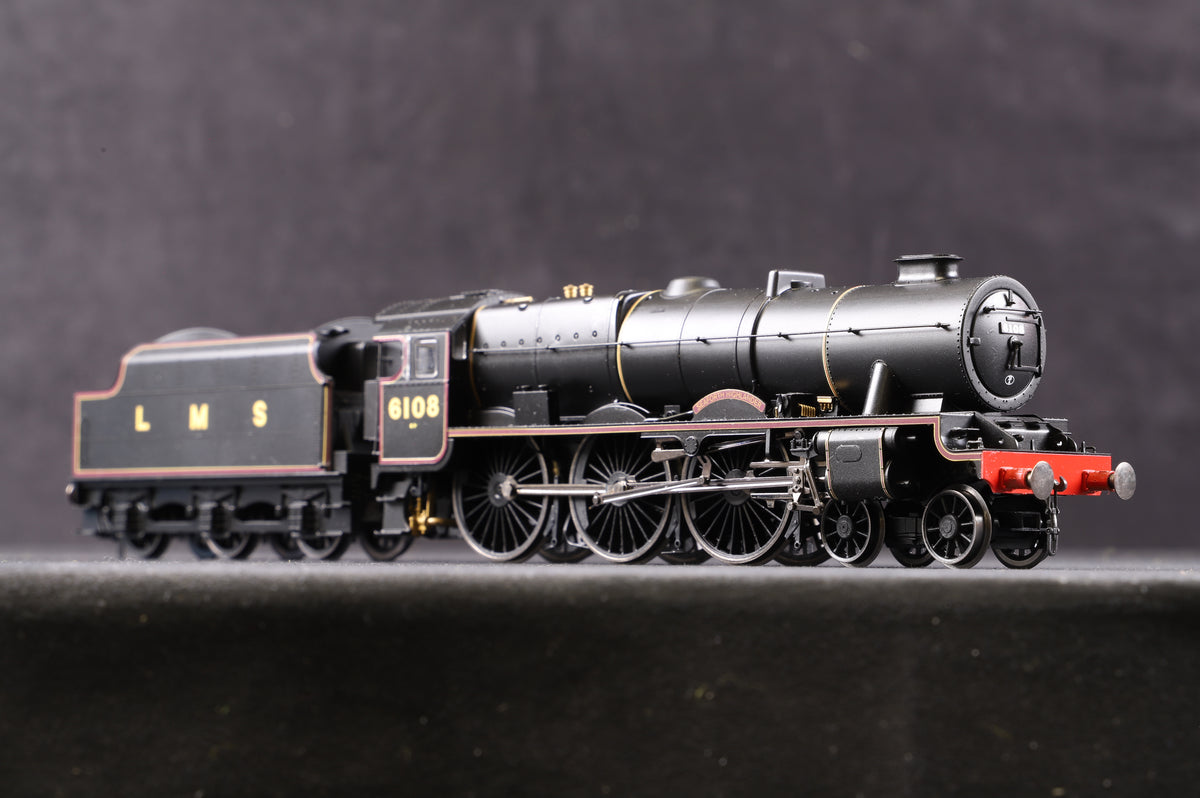 Hornby OO R3517 &#39;The Final Day&#39; &#39;Seaforth Highlander&#39; LMS Royal Scot Lined Black Ltd Ed 500/ 500