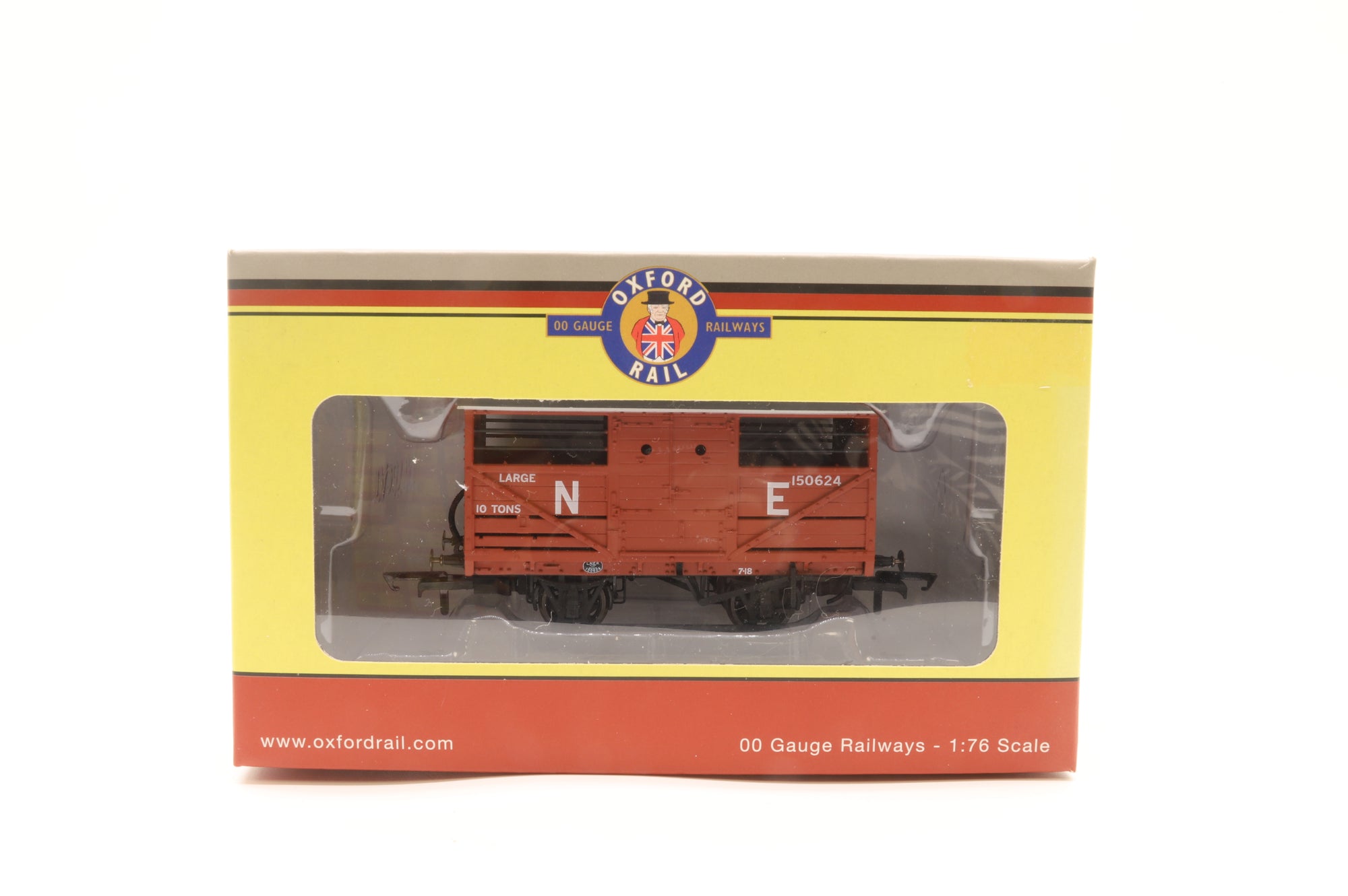 Oxford Rail OO Rake of 5 LNER Cattle Wagons Bauxite
