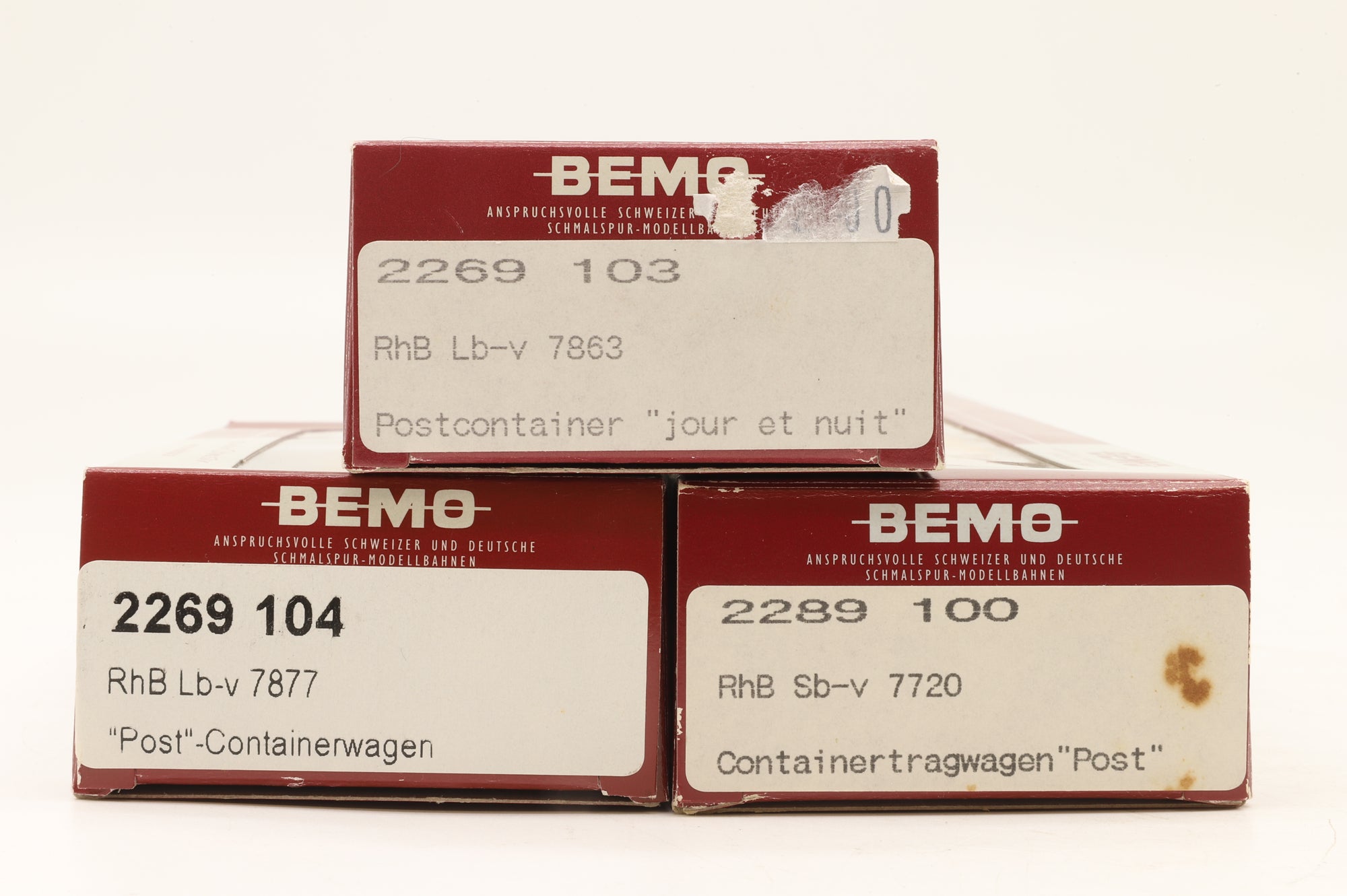 BEMO HOm Rake of 3x La Poste/RhB Container Wagons