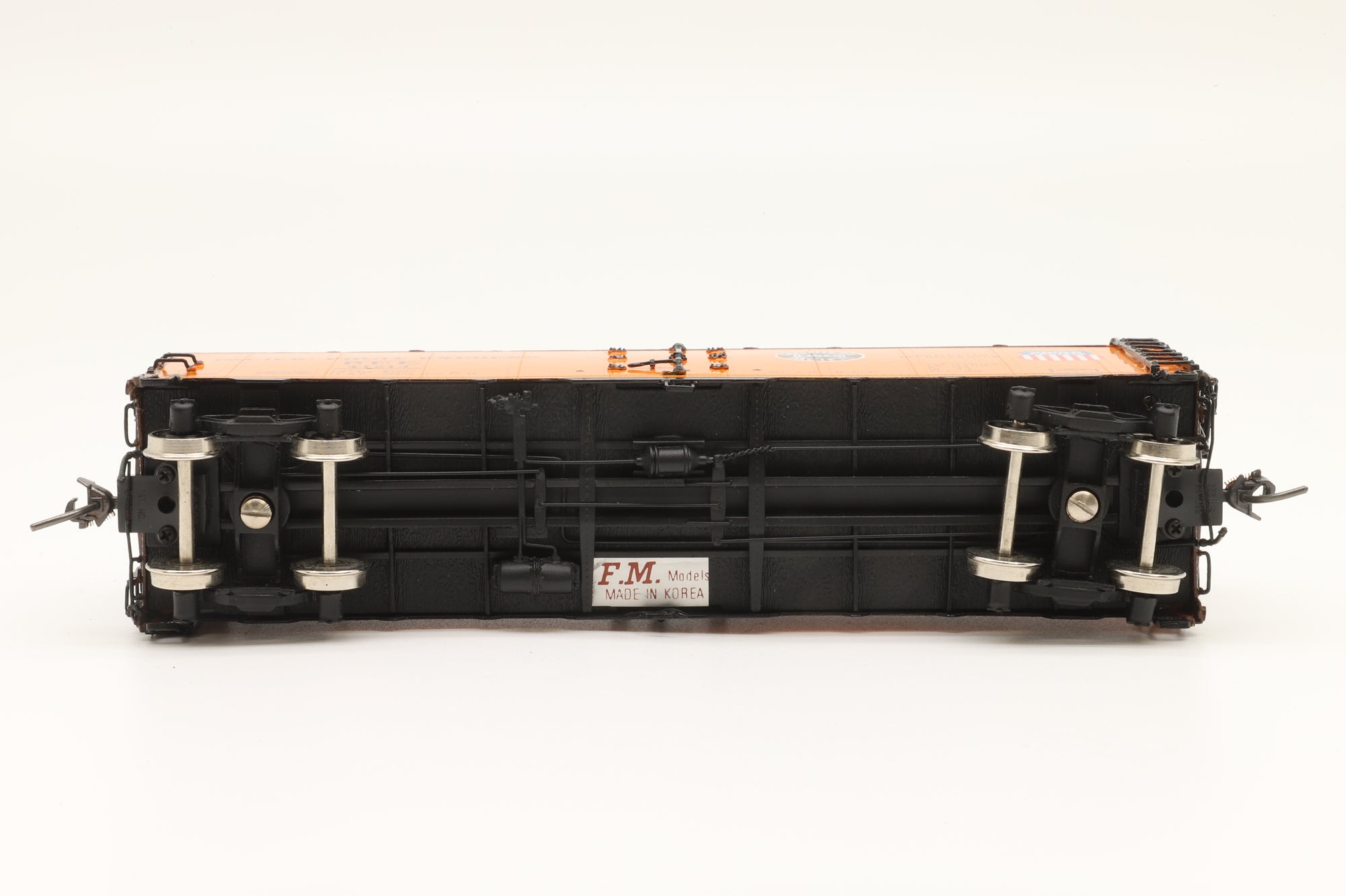 Challenger Imports Ltd HO 2136.1 Pacific Fruit Express Class R40-10 Steel Ice Refrigerator Car, Factory Painted Brass