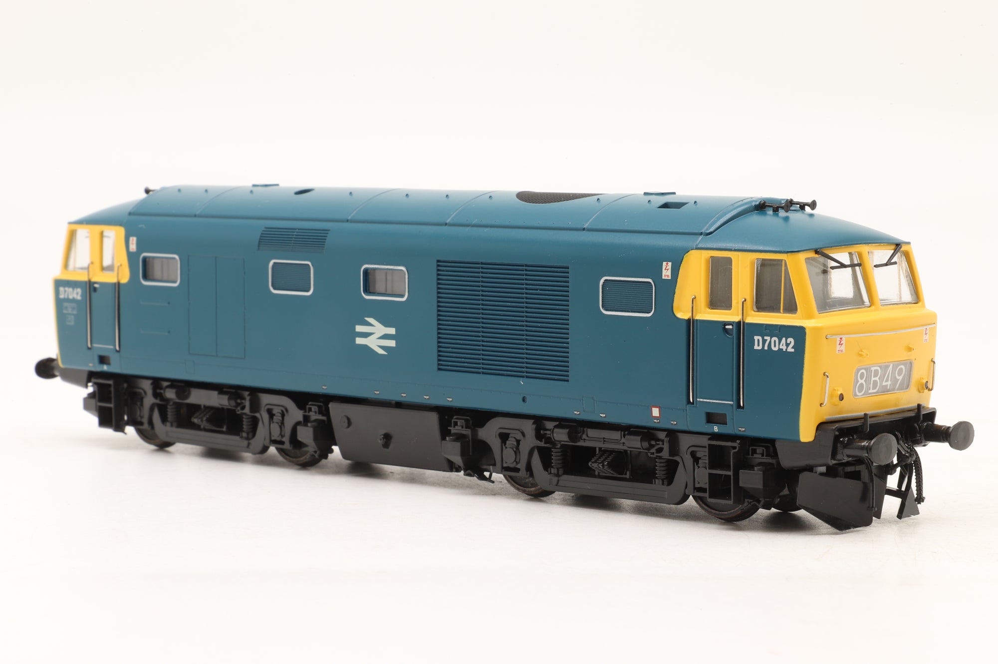 Heljan OO 3503 Class 35 D7042 in BR Blue