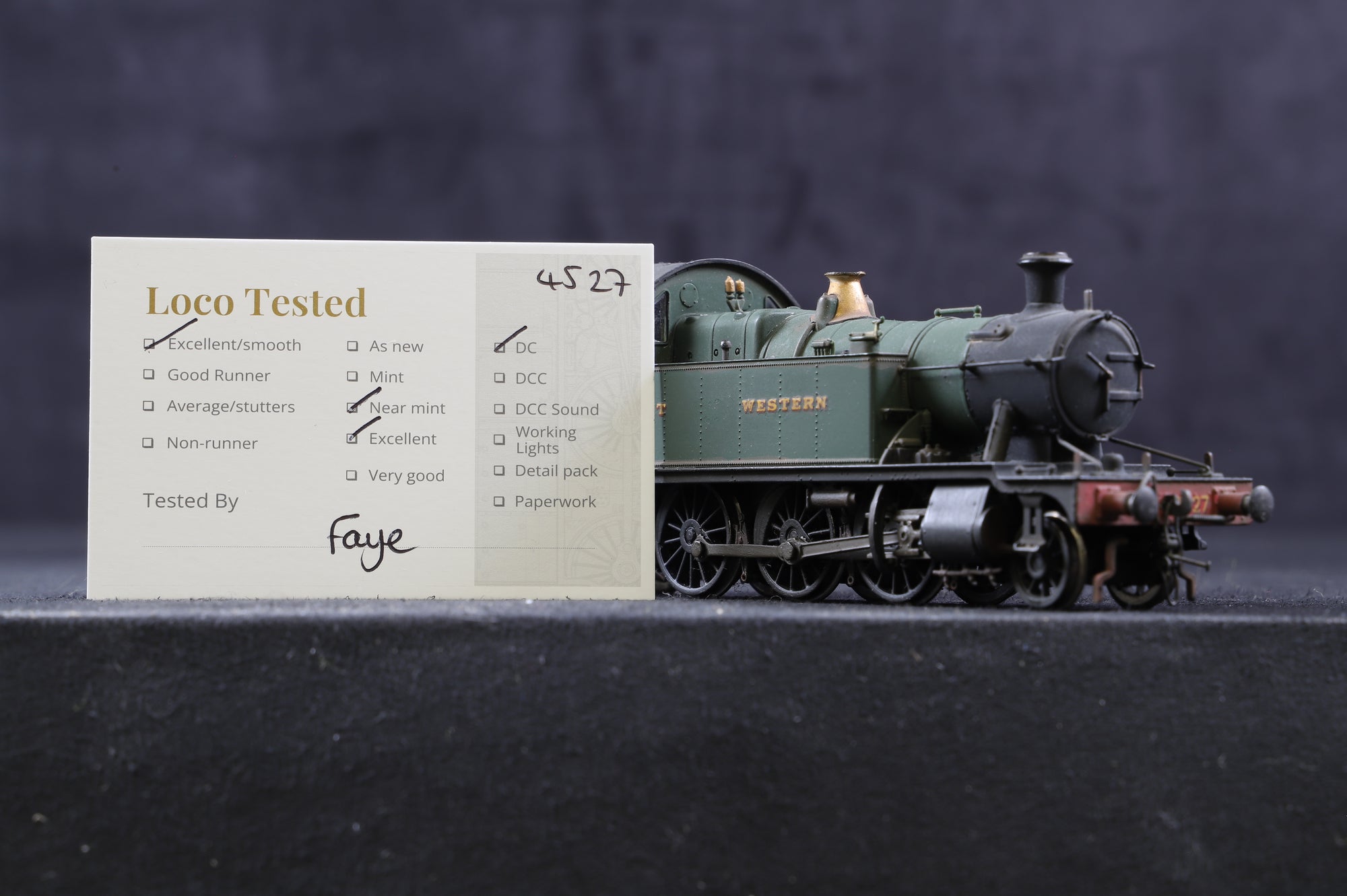 Bachmann OO 32-127A Class 45xx 2-6-2 Prairie Tank '4527' GWR Green Weathered