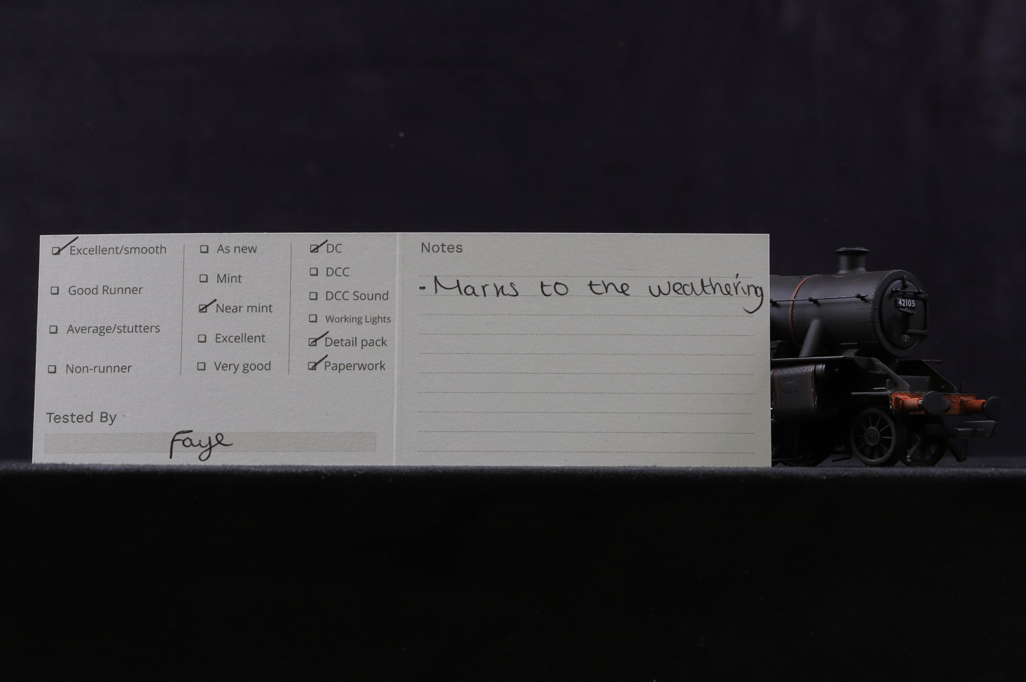 Bachmann OO 32-881 Fairburn Tank '42105' BR Lined Black E/C Weathered