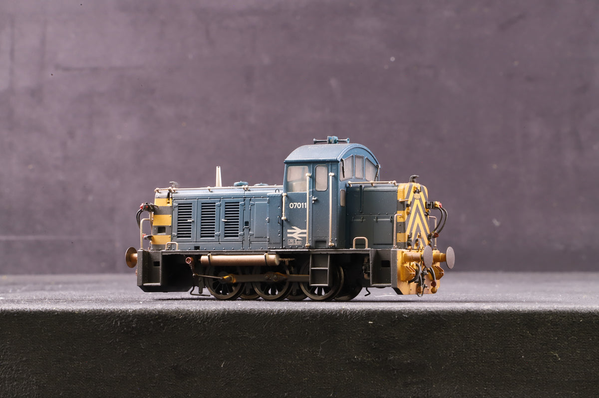 Heljan OO 29141 Class 07 V2 D2989 in BR Blue w/ Wasp Stripes