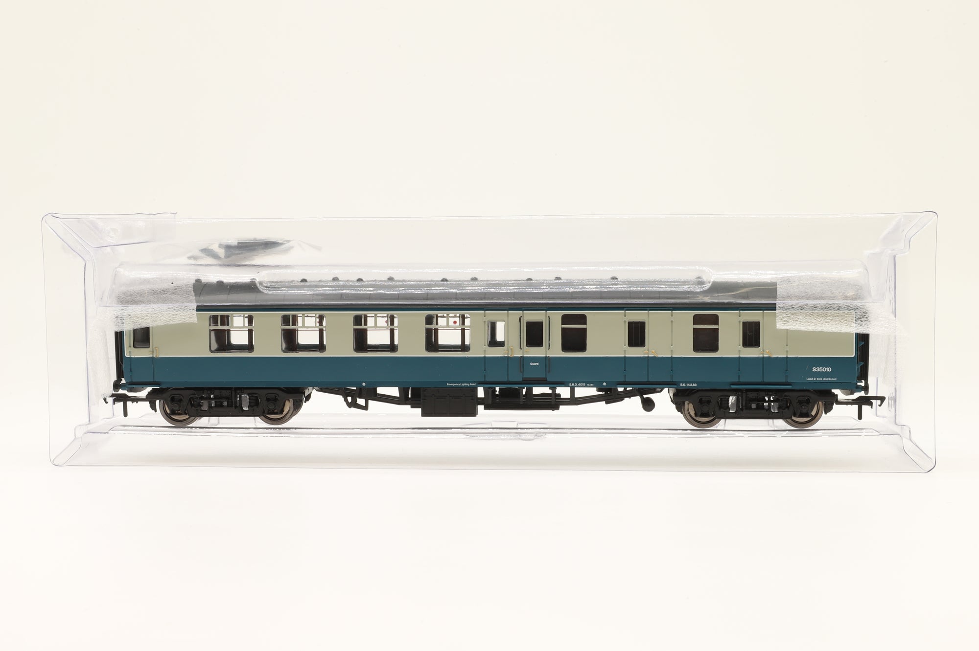 Bachmann OO 39-075D BR Mk1 BSK Coach Blue & Grey