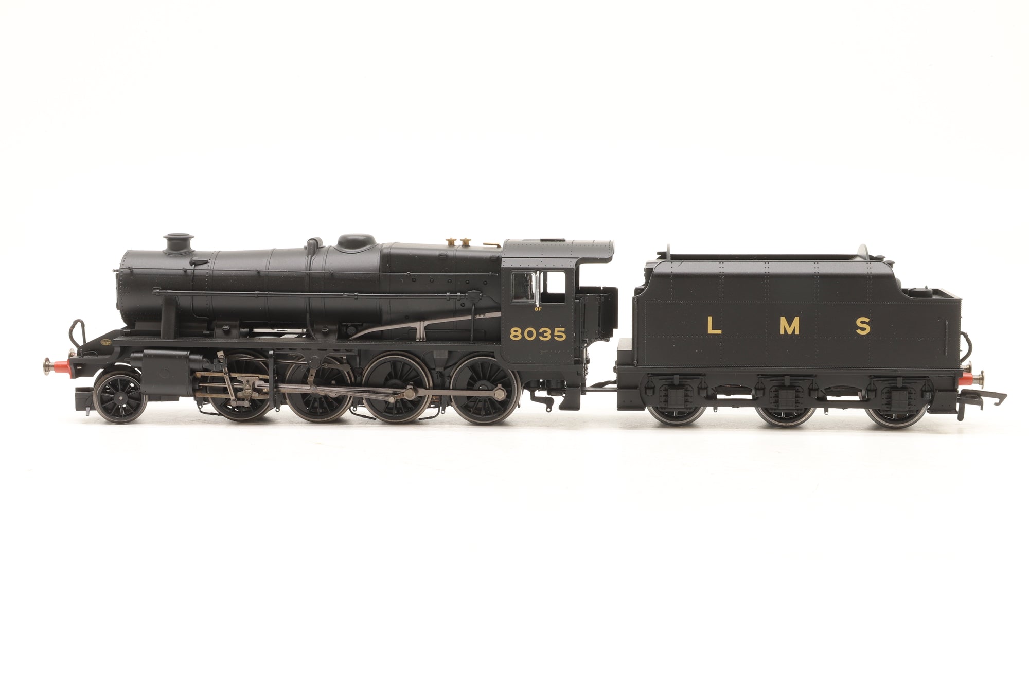 Hornby OO R3565 Class 8f '8035' LMS Black