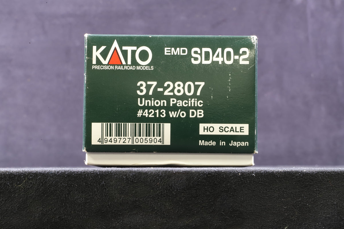 Kato HO 37-2807 EMD SD40-2 4213 in Union Pacific Livery