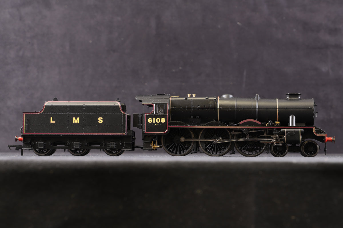 Hornby OO R3517 &#39;The Final Day&#39; &#39;Seaforth Highlander&#39; LMS Royal Scot Lined Black Ltd Ed 500/ 500