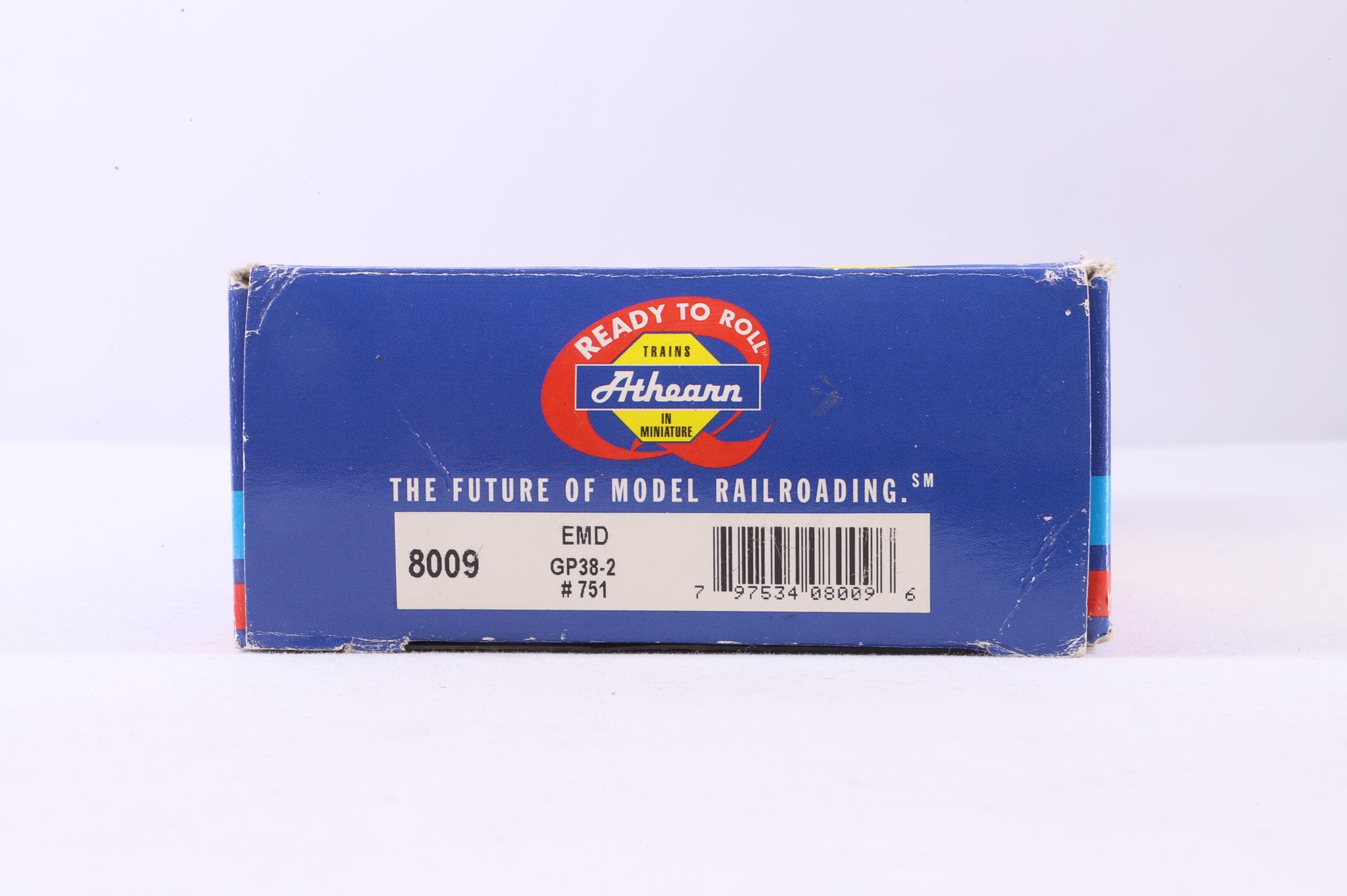 Athearn HO 8009 EMD GP38-2 '751' Diesel Locomotive