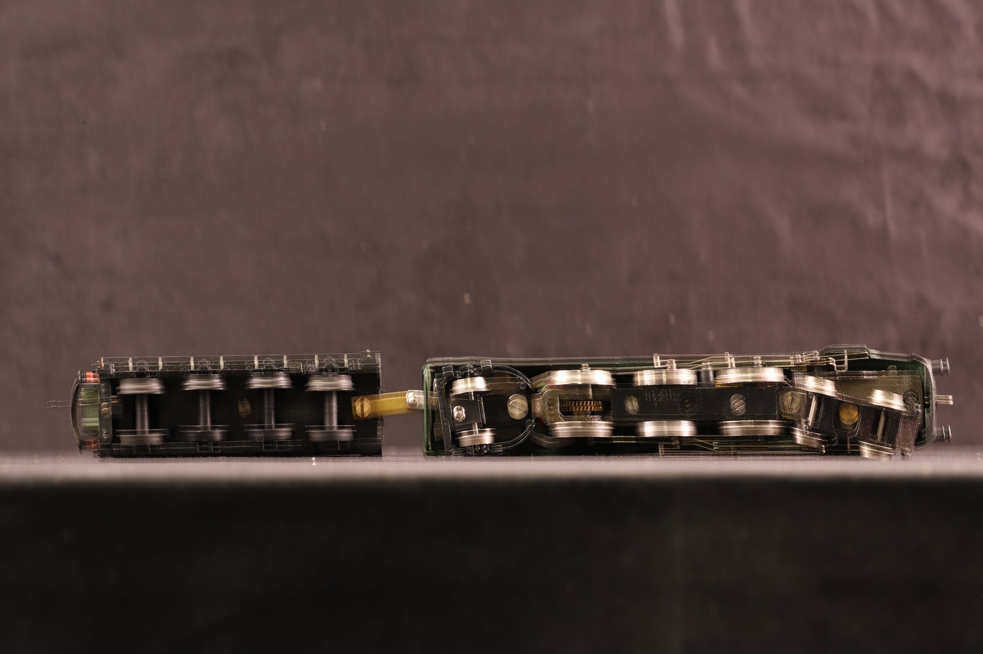 Wrenn OO 4-6-2 Class A4 'Mallard' '60022' BR Green L/C