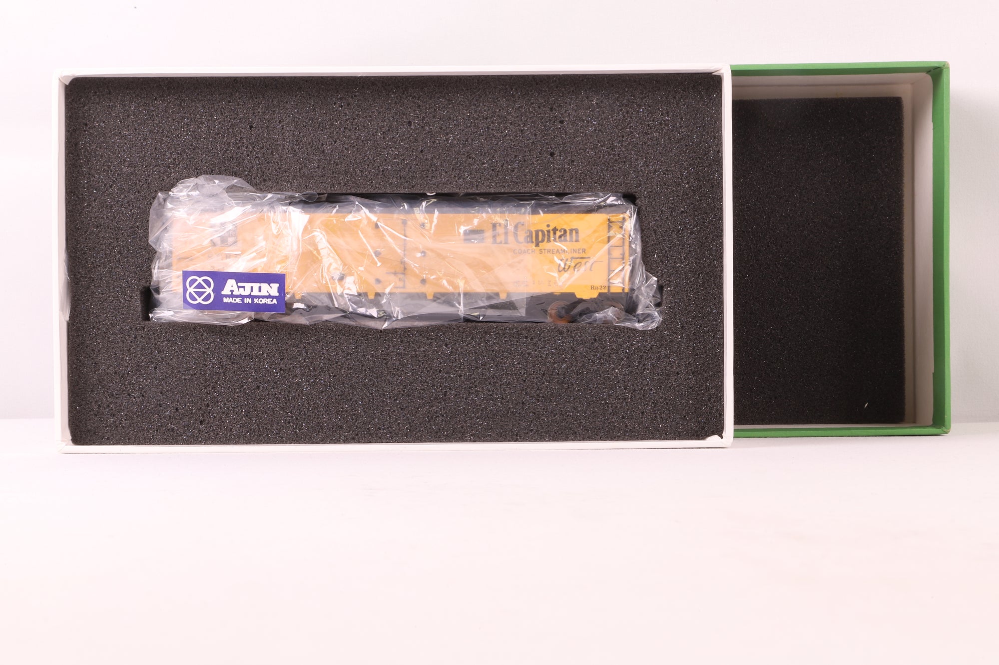 Overland Models HO Brass OMI-3282 Reefer SFRD Ice Bunker Steel Class RR-22 50' '37091'