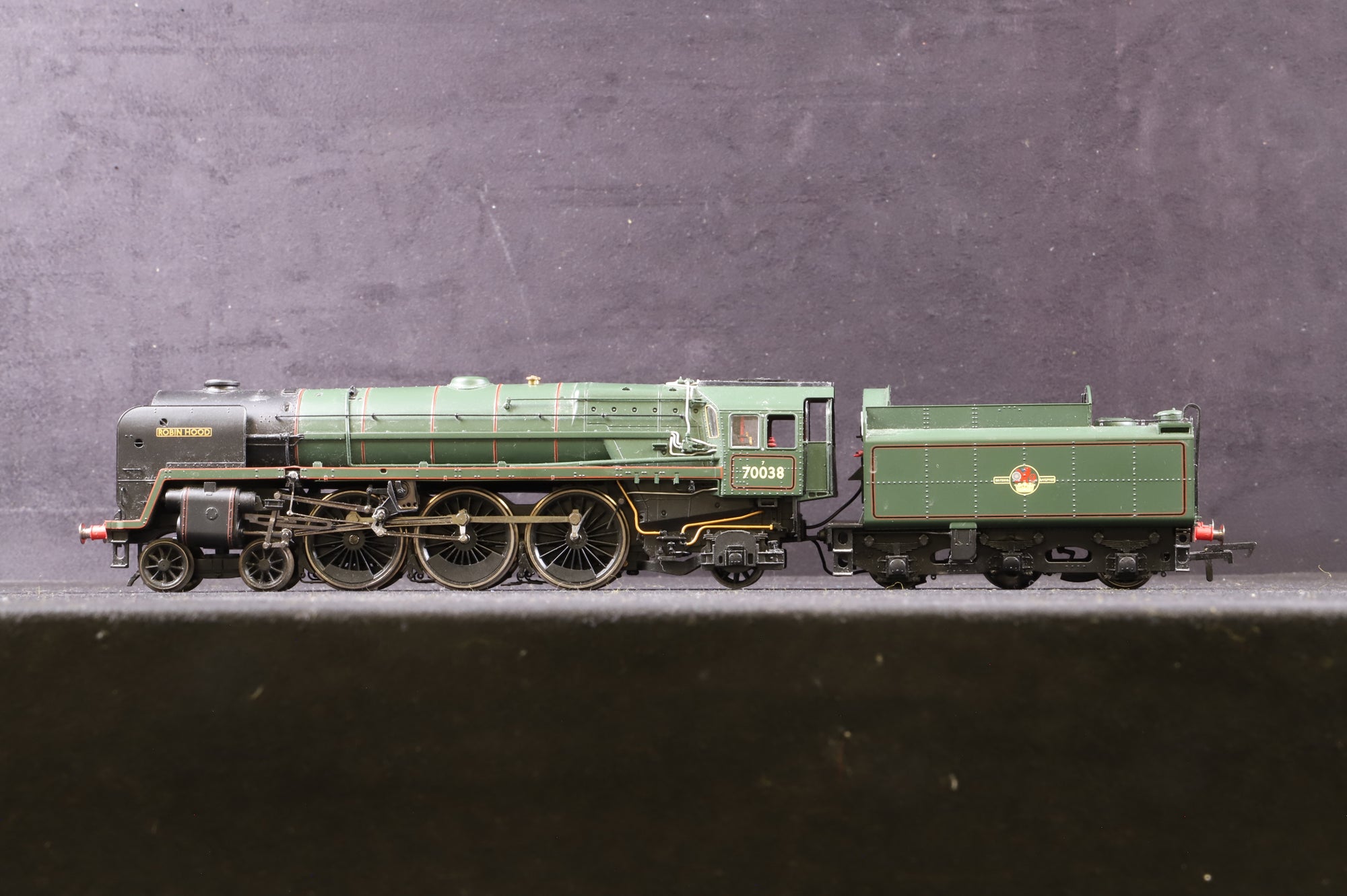 Hornby WORKSHOP OO R2719X Britannia Class '70038' 'Robin Hood' BR Green L/C DCC Fitted