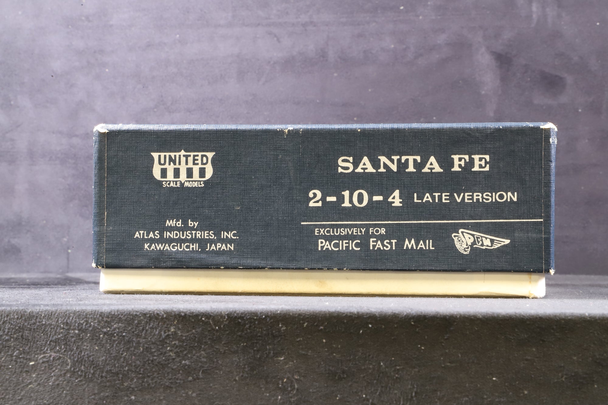 Atlas Ind./United Scale Models HO Brass Santa Fe 2-10-4 L/Version, Pacific Fast Mail Excl.