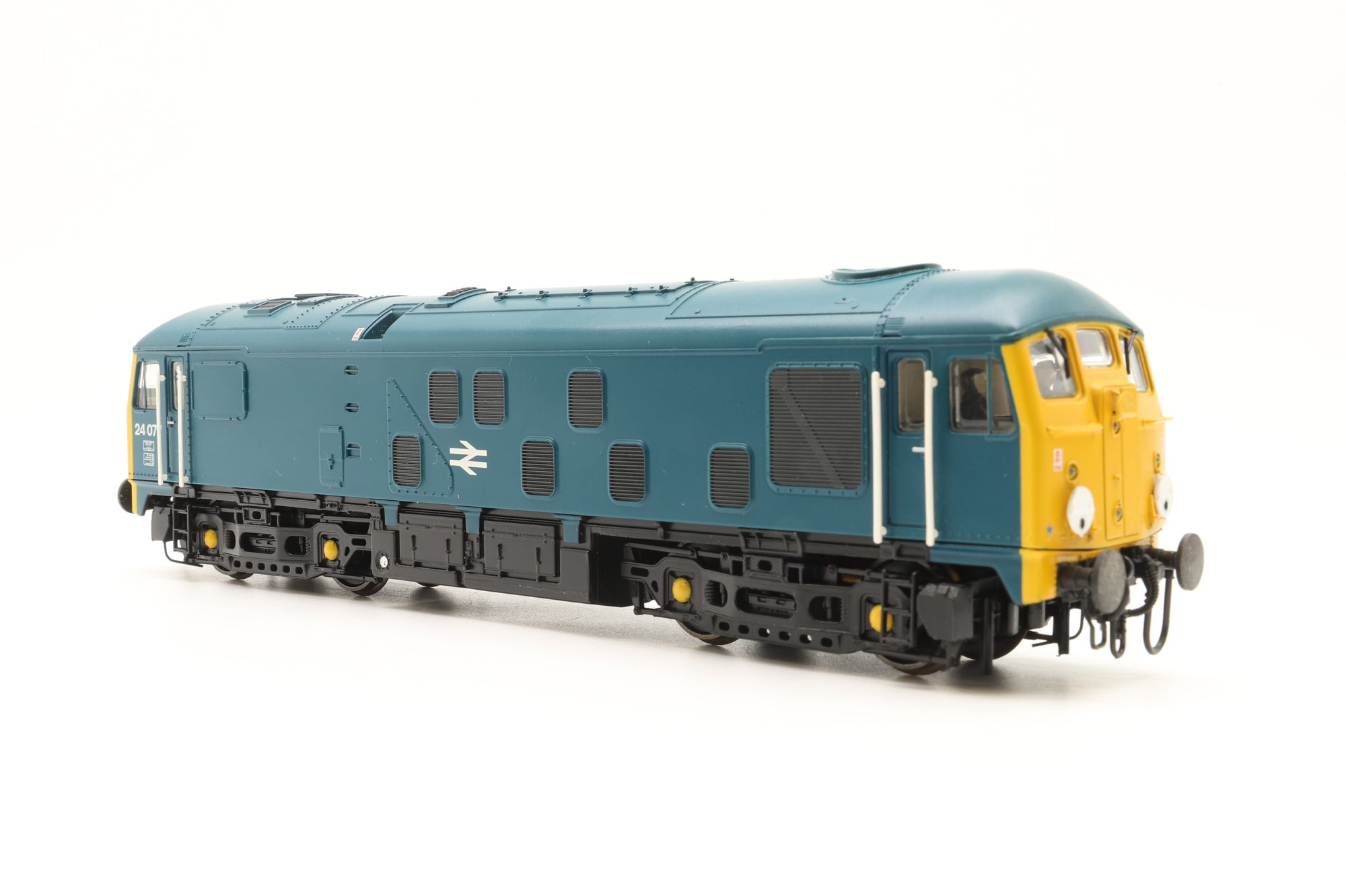 Bachmann OO 32-431DC Class 24 '24077' BR Blue, DCC Sound