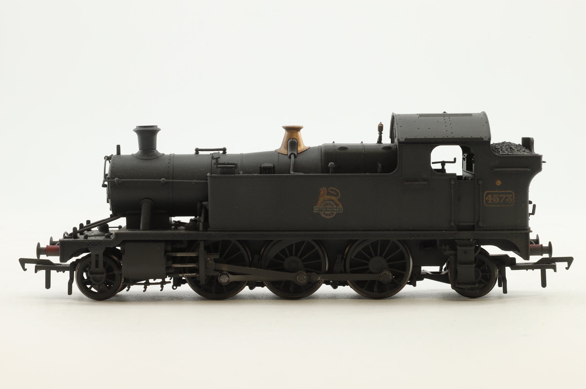 Bachmann OO 32-128 45XX Tank '4573' BR Black Emblem, Weathered