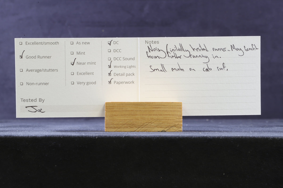 Heljan OO 5704 Class 57 57604 &#39;Pendennis Castle&#39; in First Great Western Livery