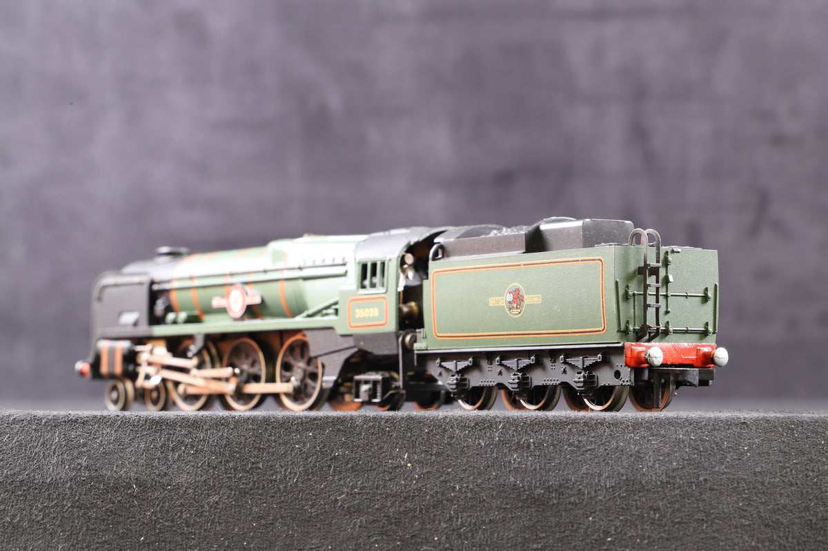 Wrenn OO W2238 Rebuilt Merchant Navy &#39;Clan Line&#39; &#39;35028&#39; BR Lined Green L/C