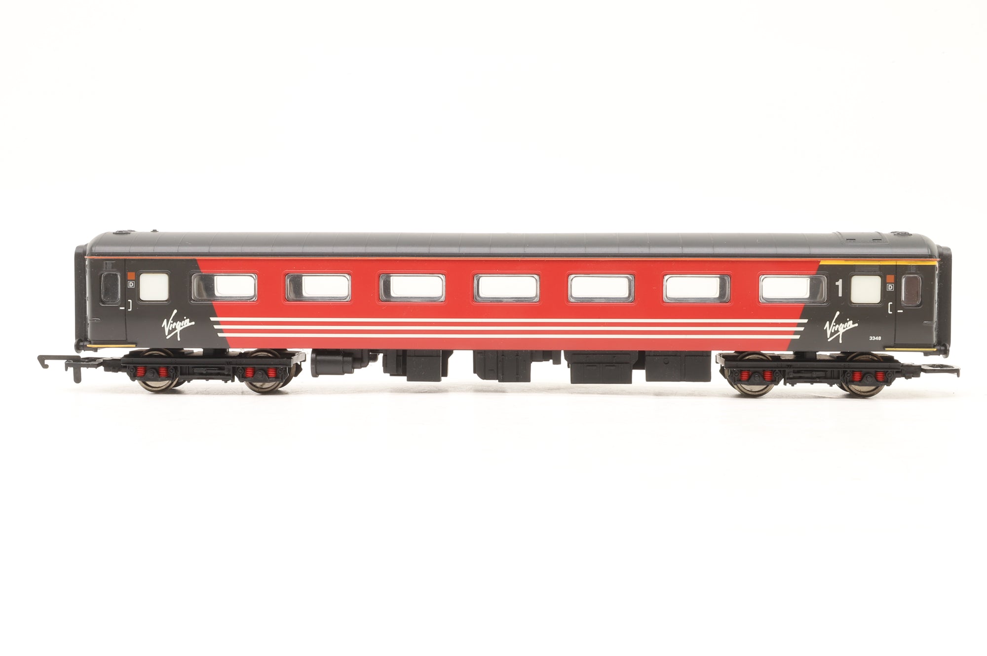 Hornby OO Loco & Coaches from R1049 Class 47 Virgin Trains '47844' with 2 Mk2 Passenger Coaches & Royal Mail TPO '80319NSX'
