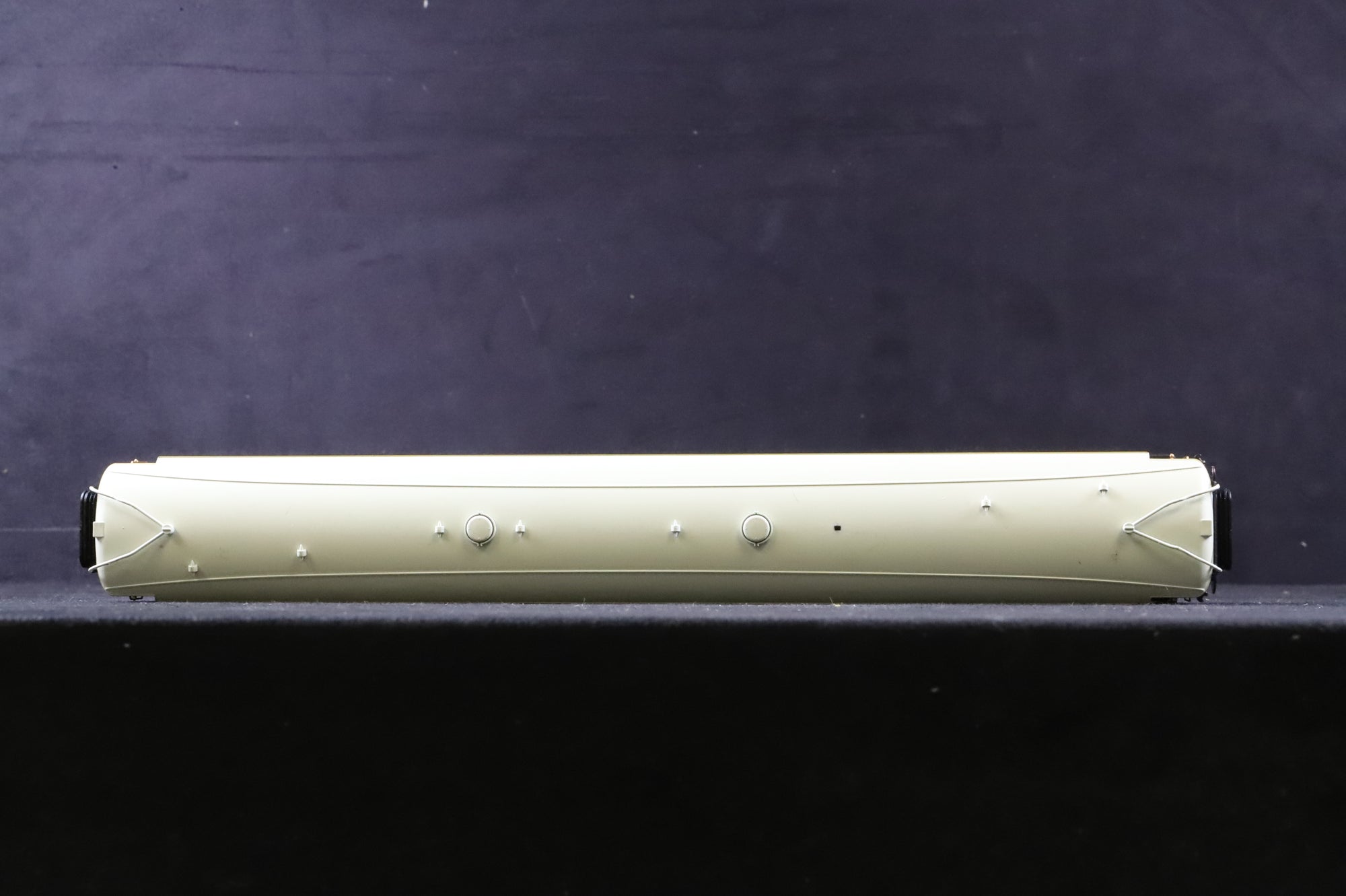 Hornby OO Pack of 3 K-Type Pullman Coaches Split From R1038 'Orient Express' Set