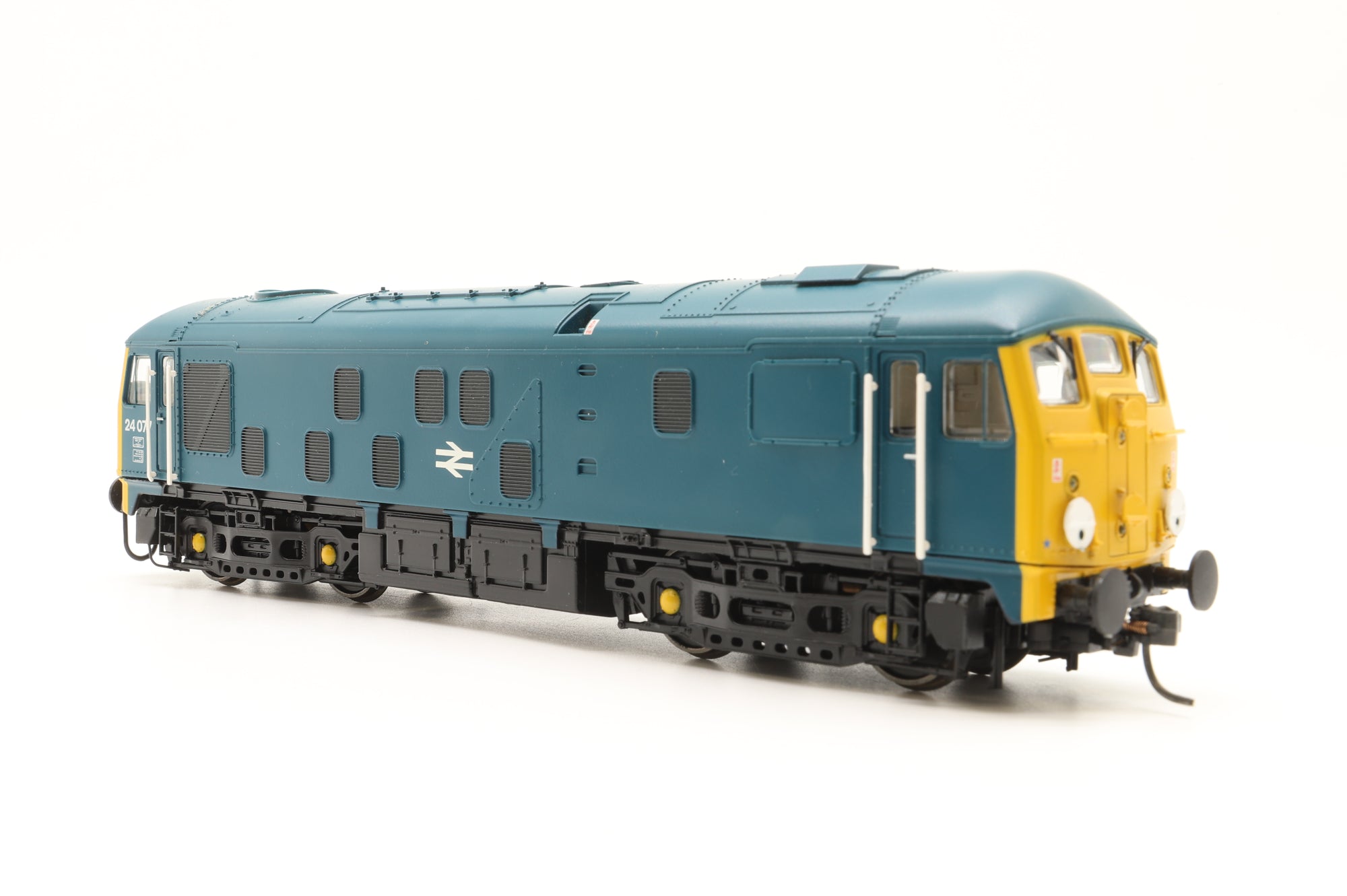Bachmann OO 32-431DC Class 24 '24077' BR Blue, DCC Sound
