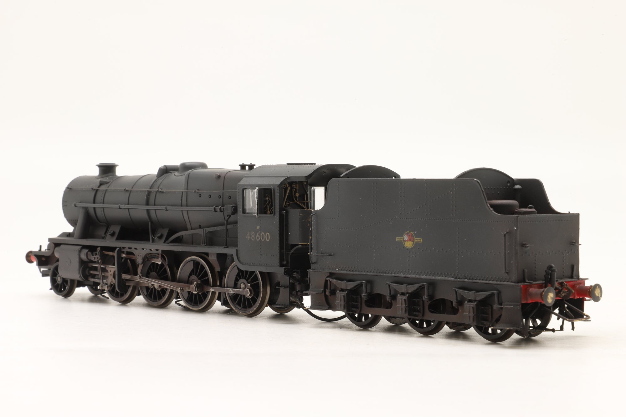 Hornby OO R2462 Class 8f '48600' BR Black L/C Weathered & Renumbered