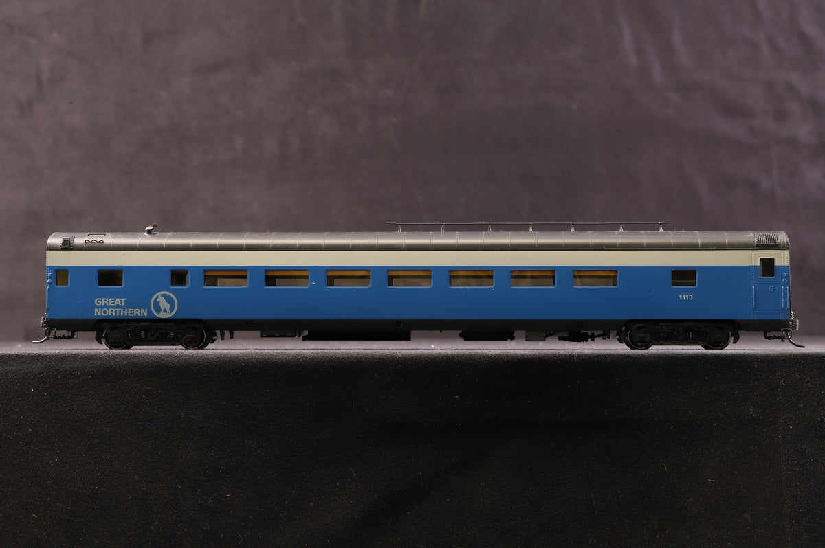 Shoreham Shops Limited/Oriental HO Brass Rake Of 8 Brass Great Northern Blue &amp; White Coaches