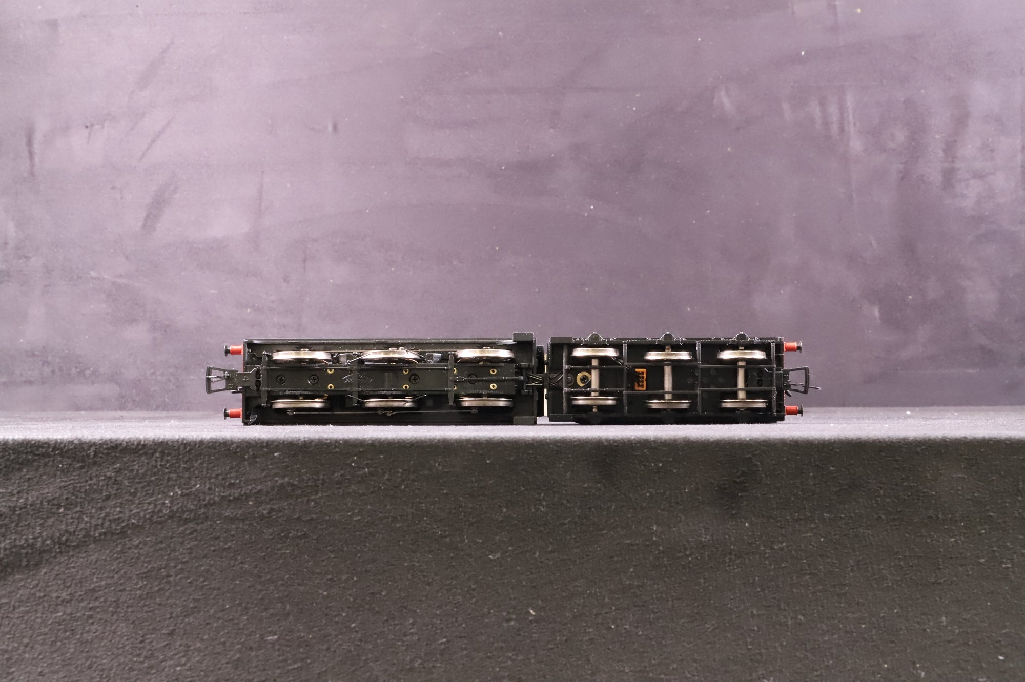 Bachmann OO 31-626 Class 3F '43762' BR Black E/Emblem