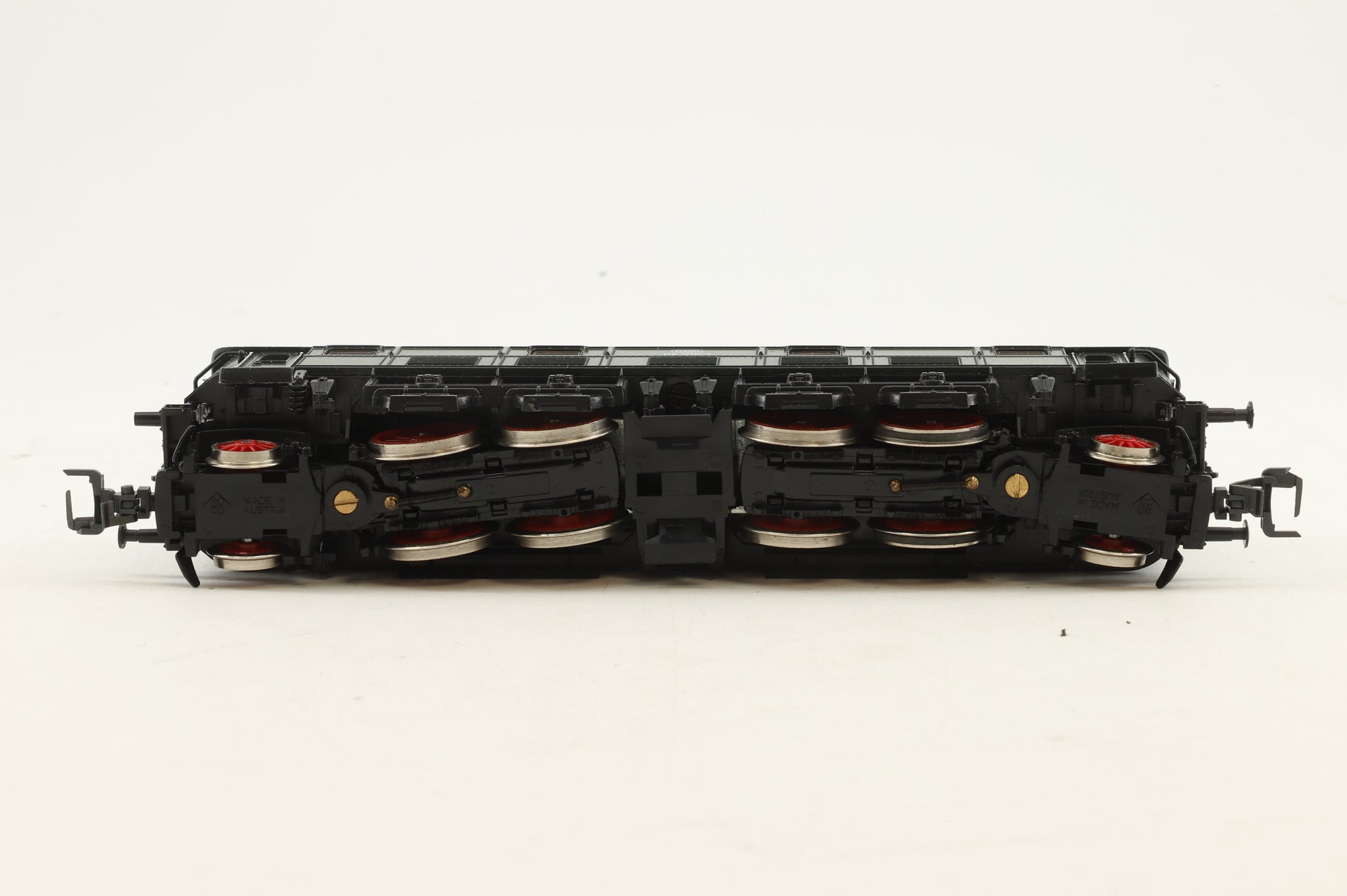 Roco HO 4143 BR 116 Electric Locomotive